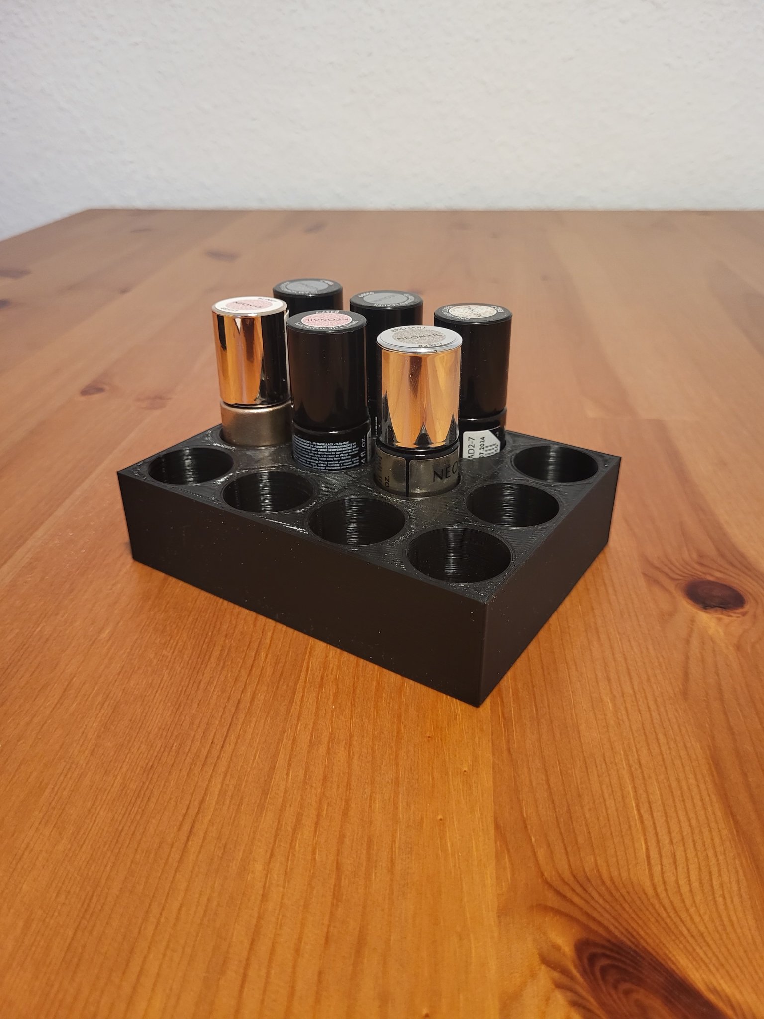 Giá đỡ lưu trữ chai NeoNail với kích thước 119,5x90x30