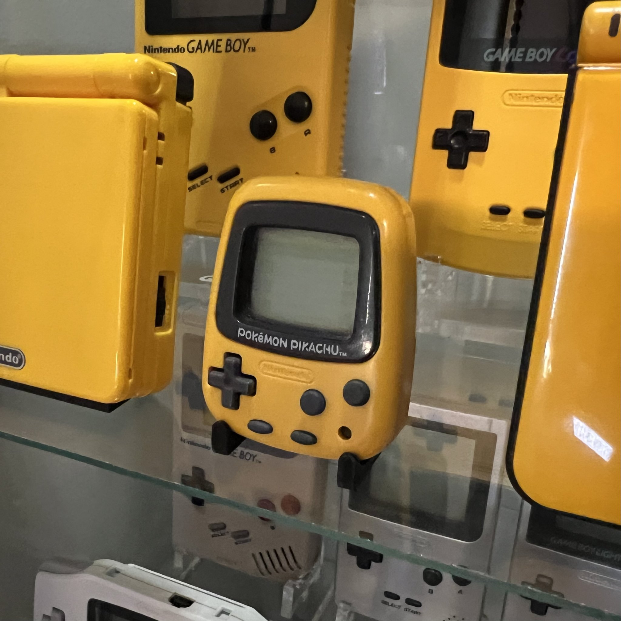 Giá đỡ tối giản cho Pokémon Pikachu Pocket