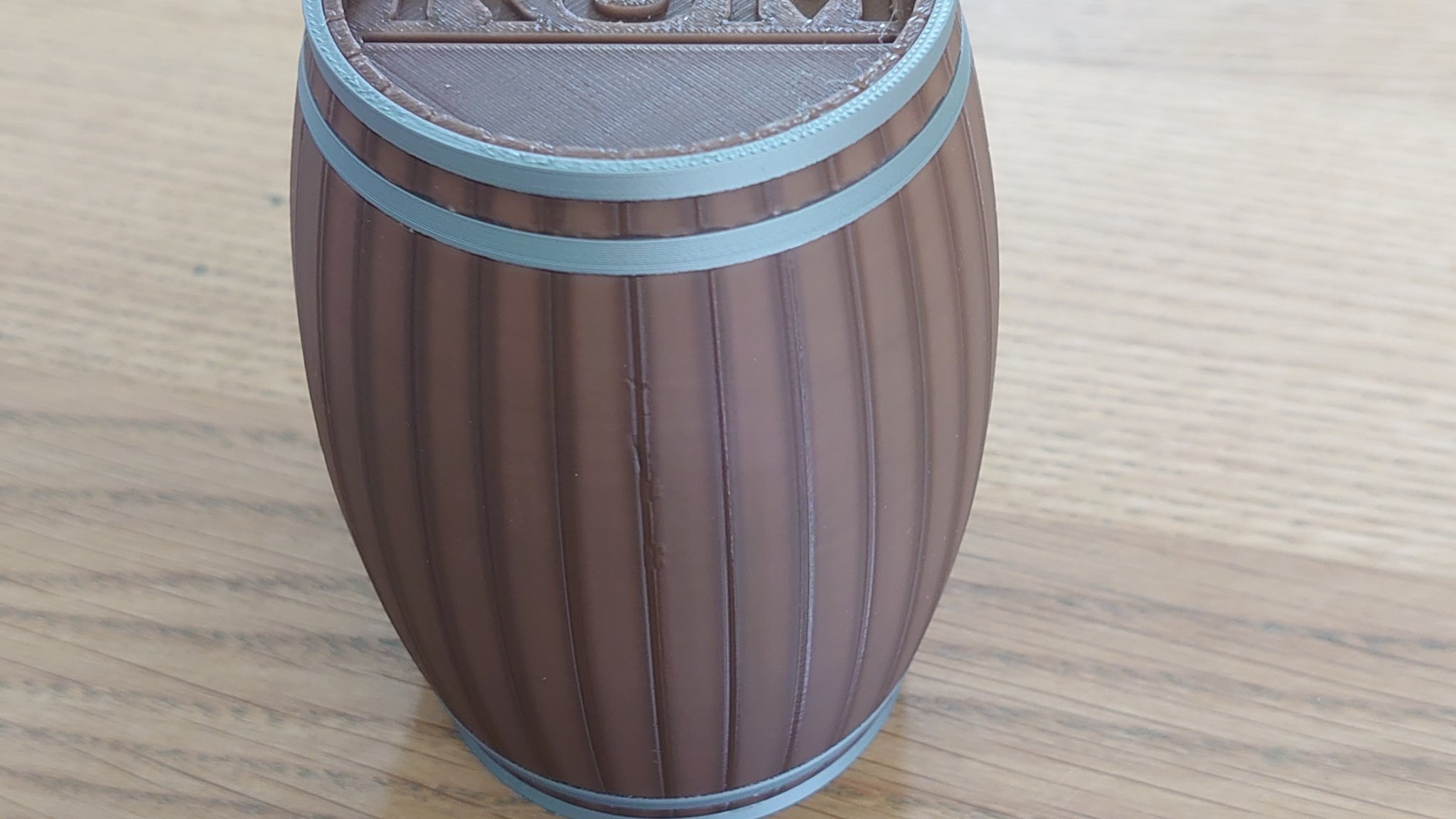 Thùng rượu rum chứa đạn NERF dài 9 inch