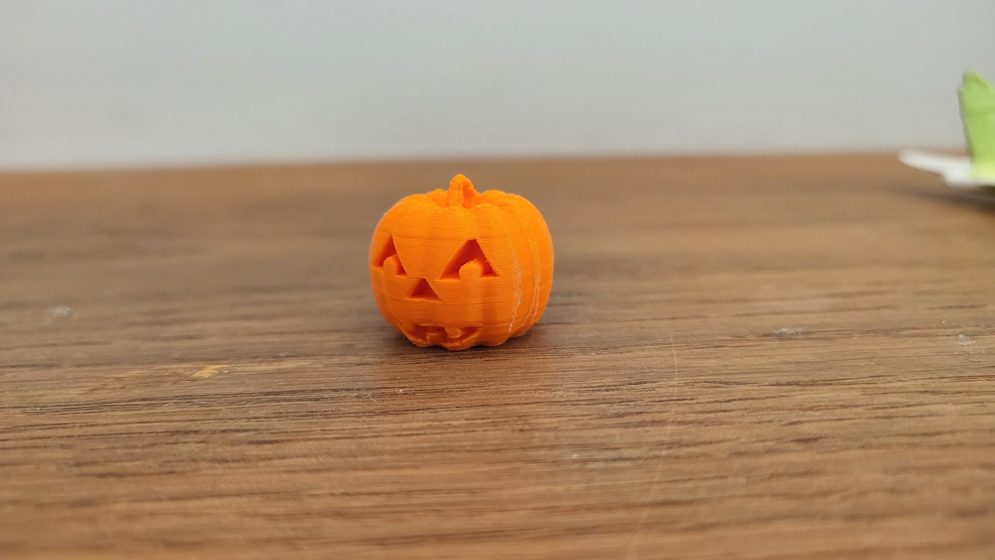 Đồ trang trí Halloween hình bí ngô và ma