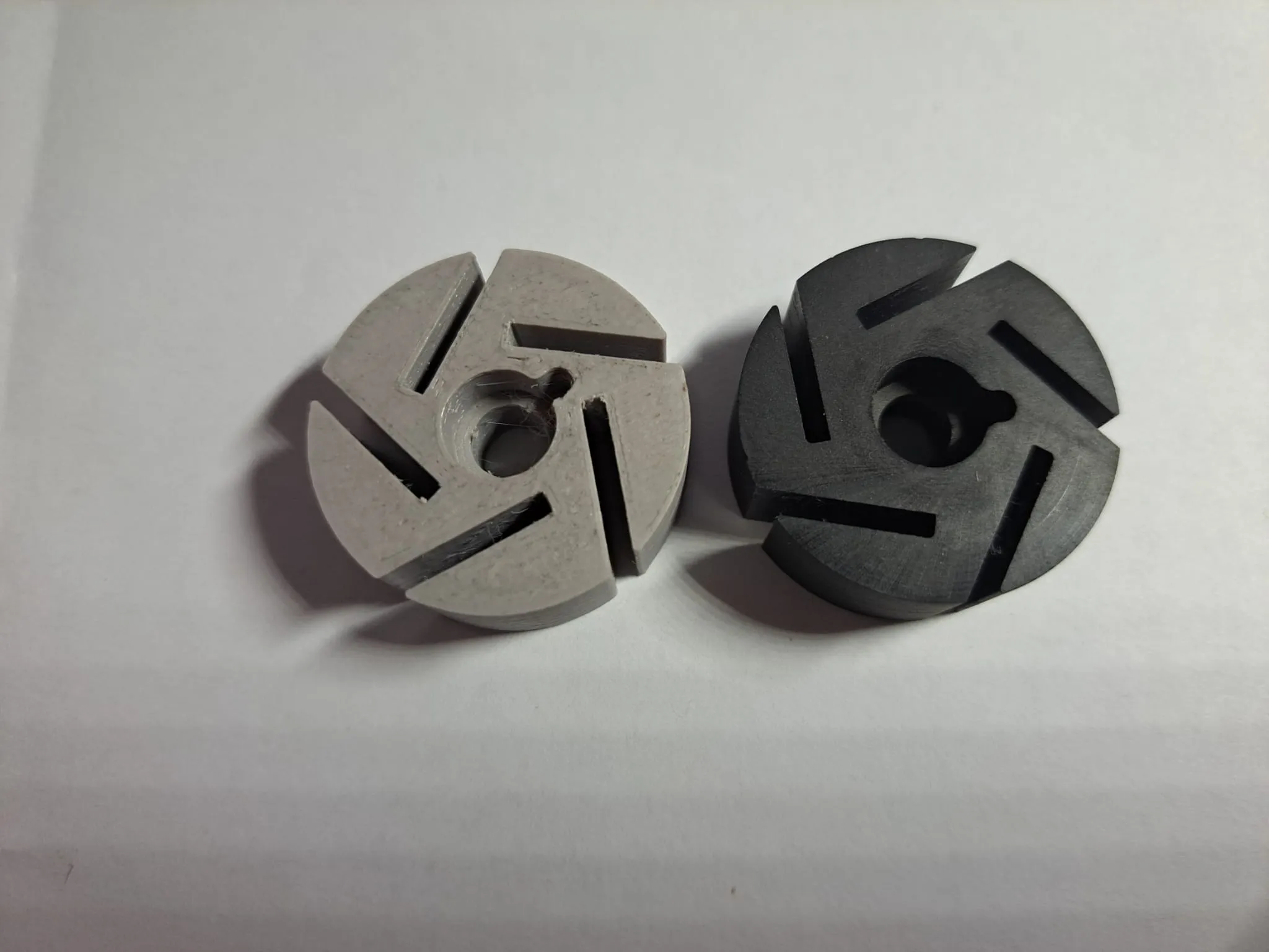 Bánh quạt bơm chân không ô tô OEM 8E0927317