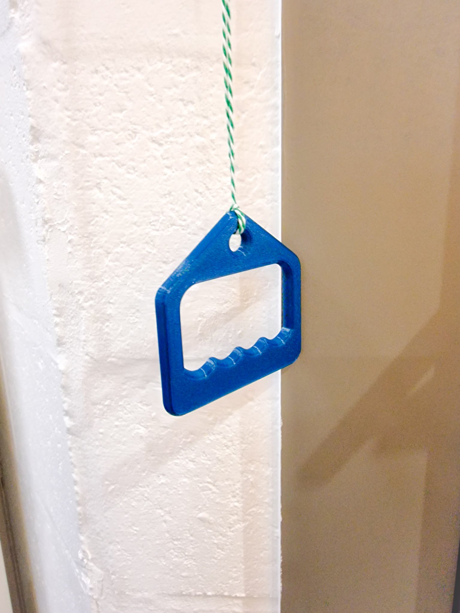 Cần gạt đèn cho trẻ em tự bật tắt ánh sáng