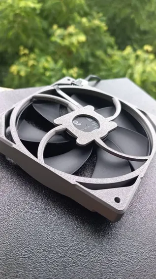 Mô hình quạt độ chế RTX 4090 cho khung máy tính