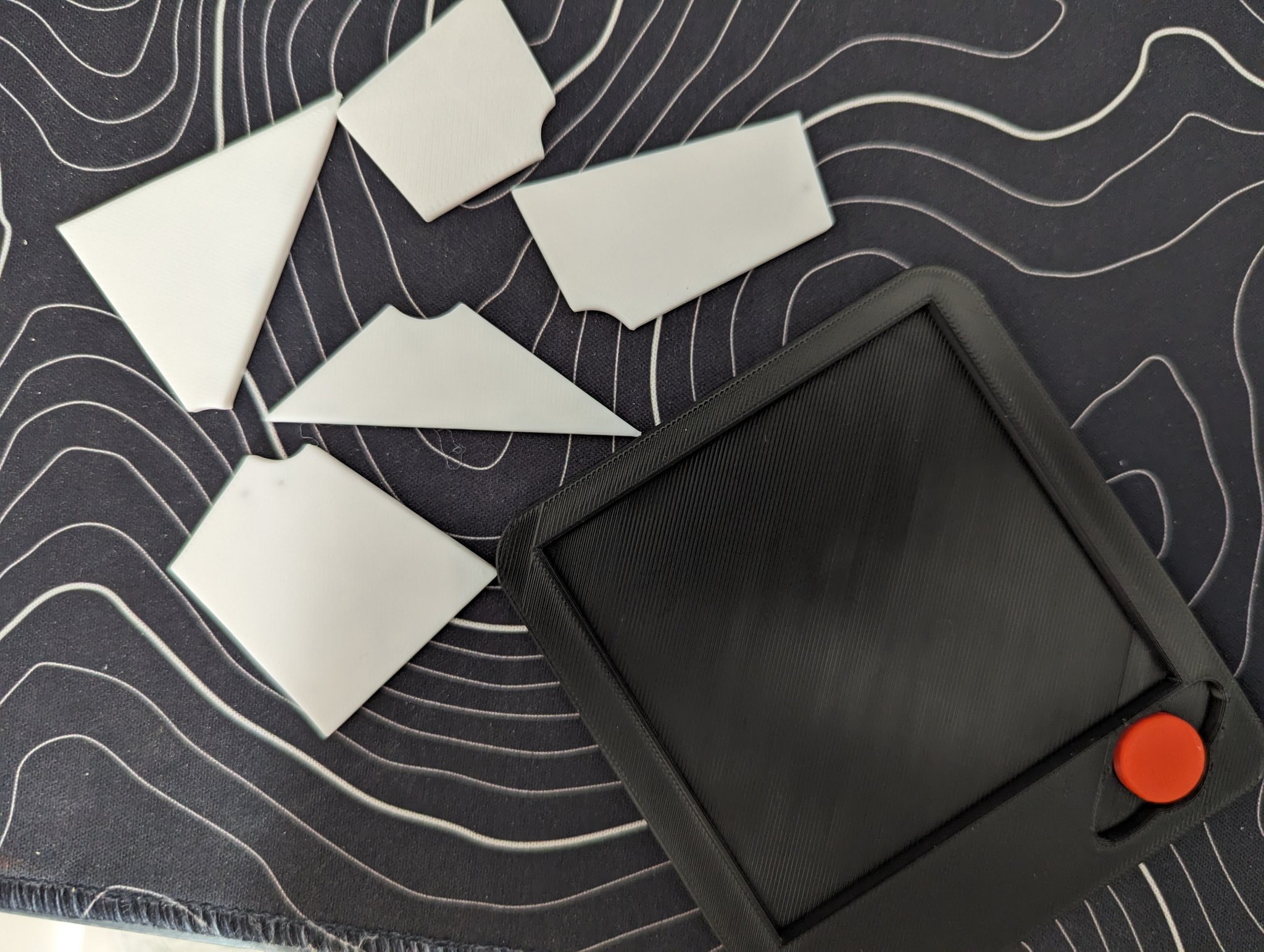 Câu đố hình tròn đỏ với hộp tùy chỉnh