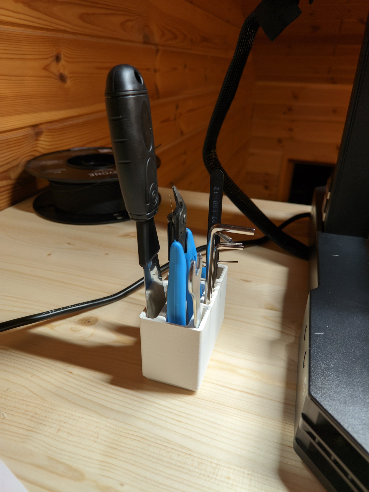 Giá đỡ dụng cụ Gridfinity cho máy in Ender 3