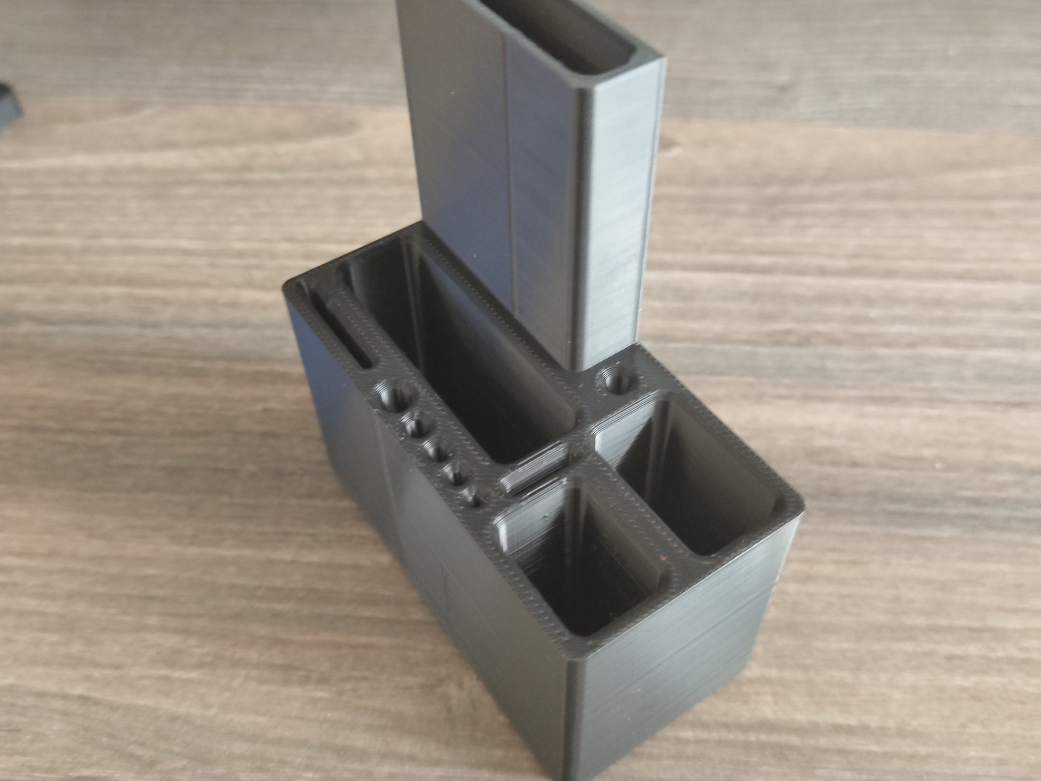 Giá đỡ công cụ lắp bên cho máy in 3D Ender 3 v2 Gridfinity