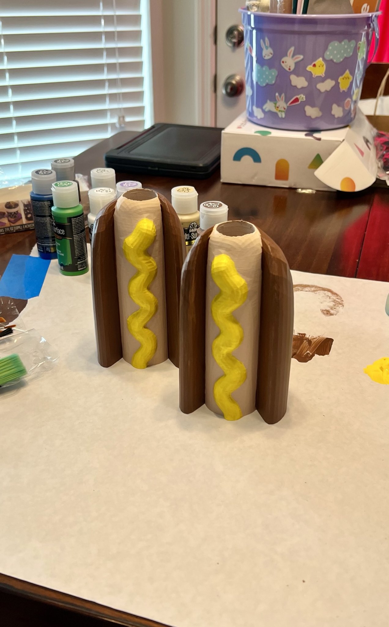 Gậy nóng chó độc đáo với thiết kế Darth Myer Weiner