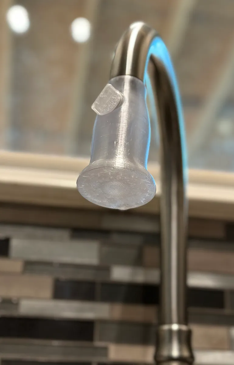 Thay thế đầu vòi phun cho bồn rửa chén nhà bếp