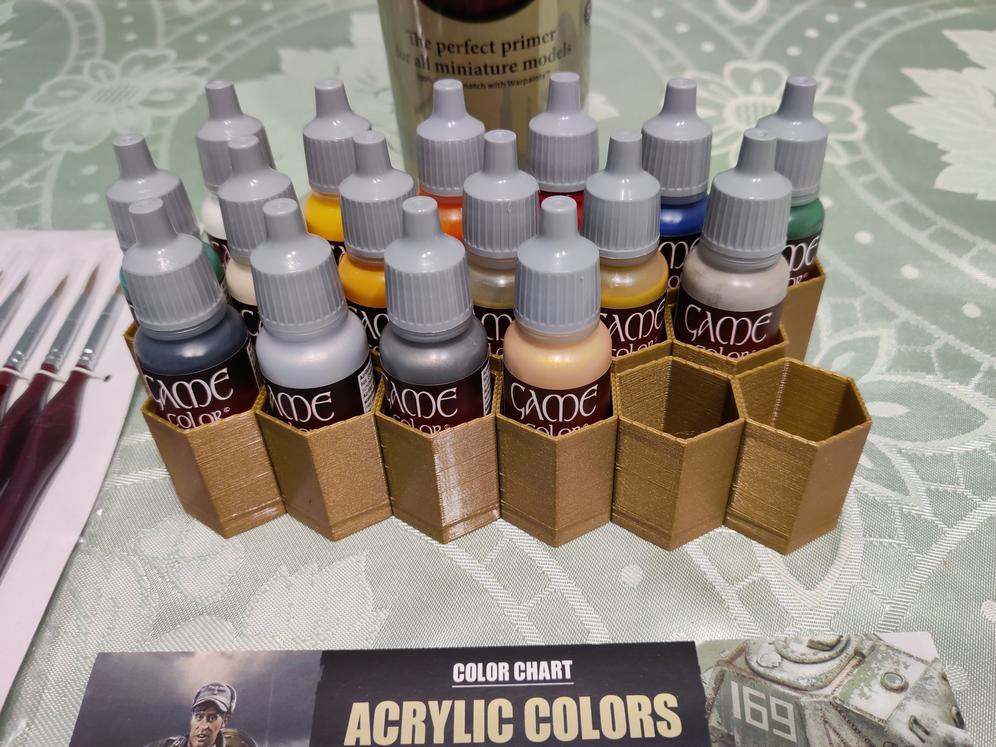 Giá đỡ màu Vallejo thiết kế tổ ong cho boccette 16ml