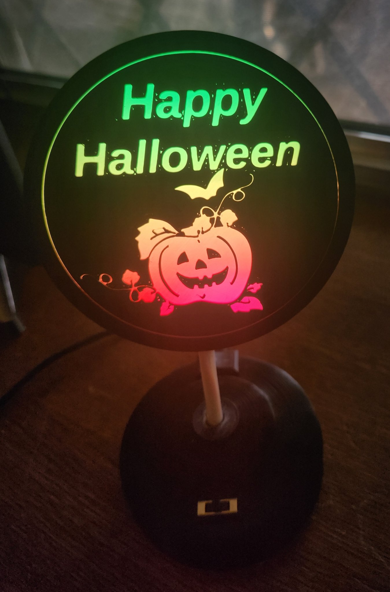 Đèn bàn Neopixel với ống kính có thể tháo rời