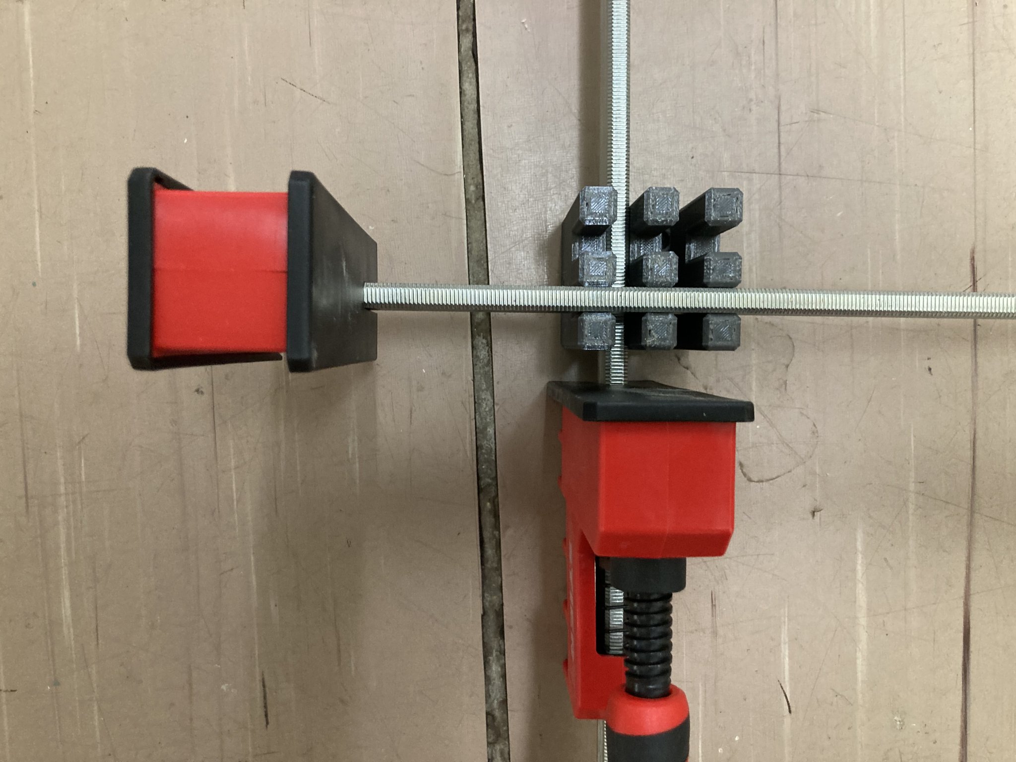 Giá đỡ kẹp khung song song Stier