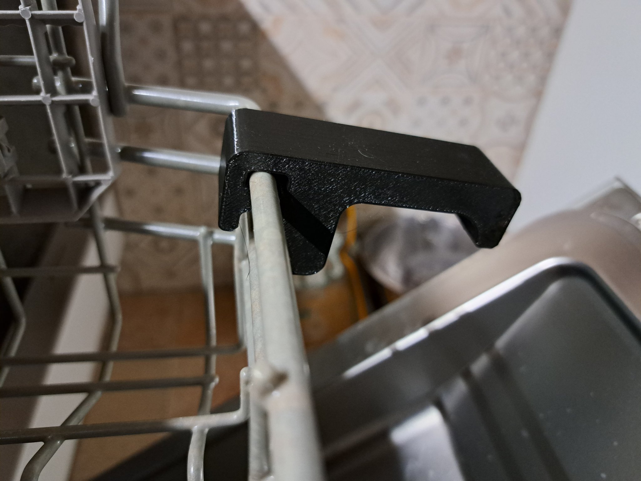 Mở khóa cửa máy rửa chén (phiên bản nhỏ hơn)