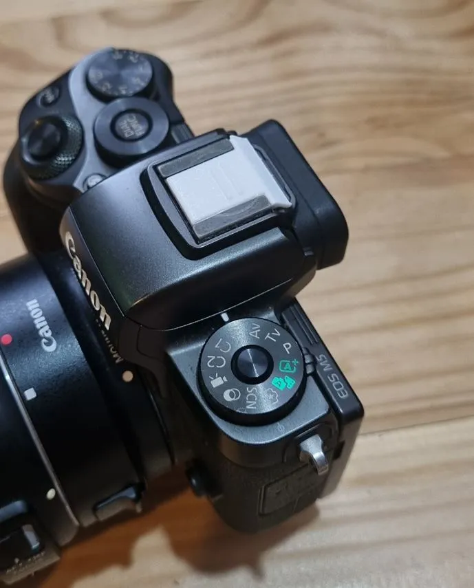 Nắp che hot shoe thay thế cho máy ảnh Canon EOS M