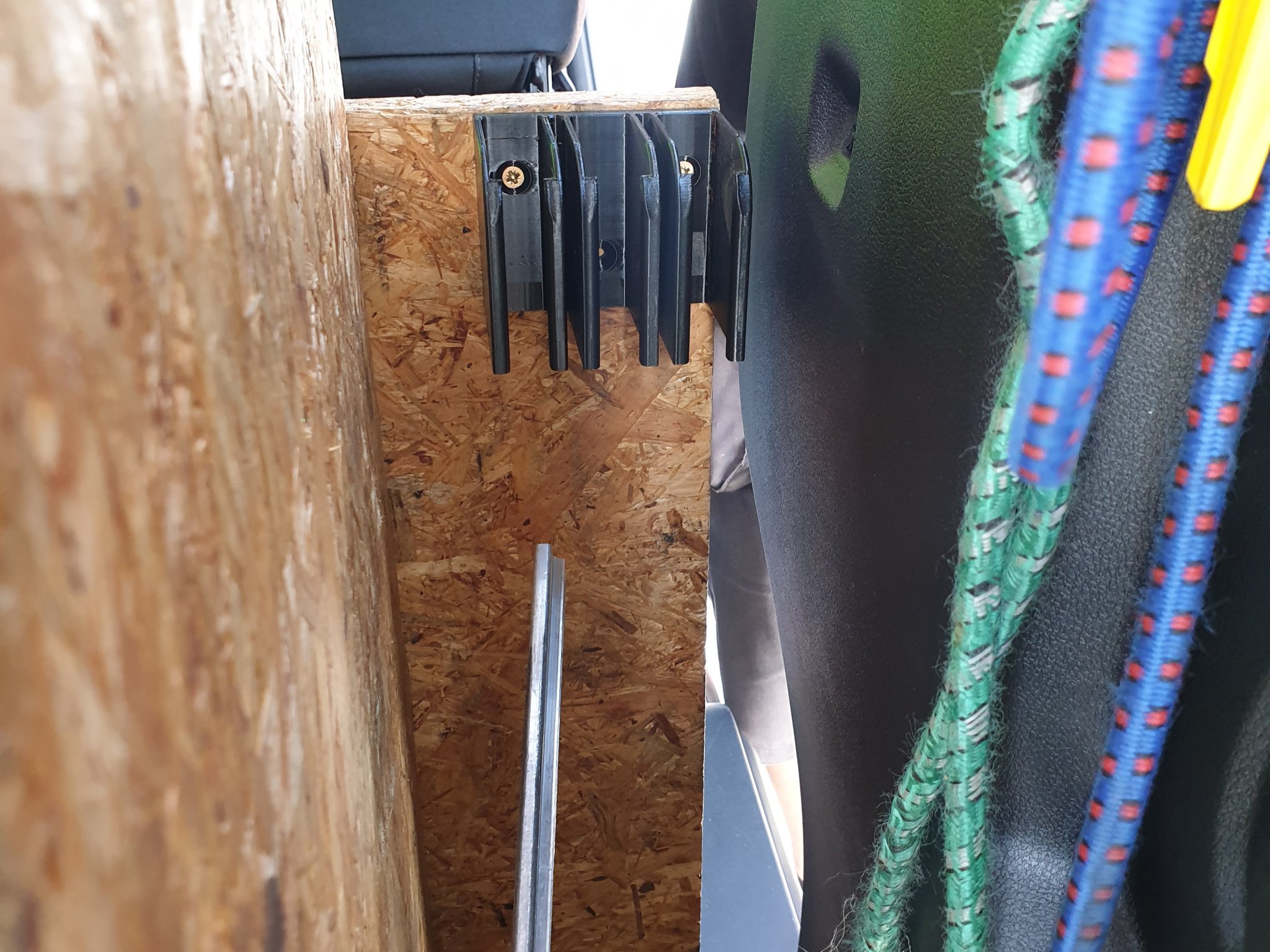 Giá đỡ cho thước thủy Parkside Silverline