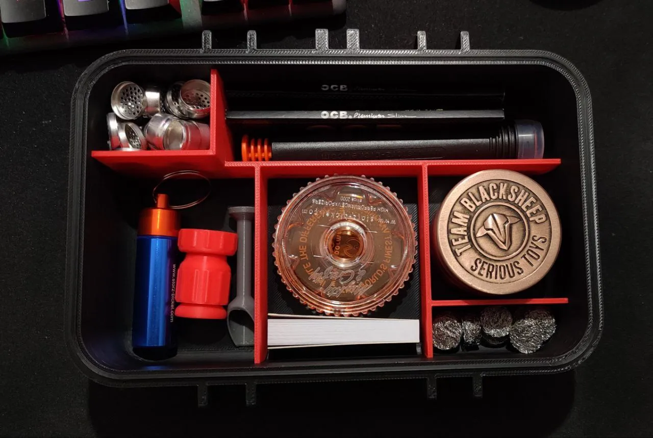 Hộp đựng đa năng Storz & Bickel cho dụng cụ lá thuốc