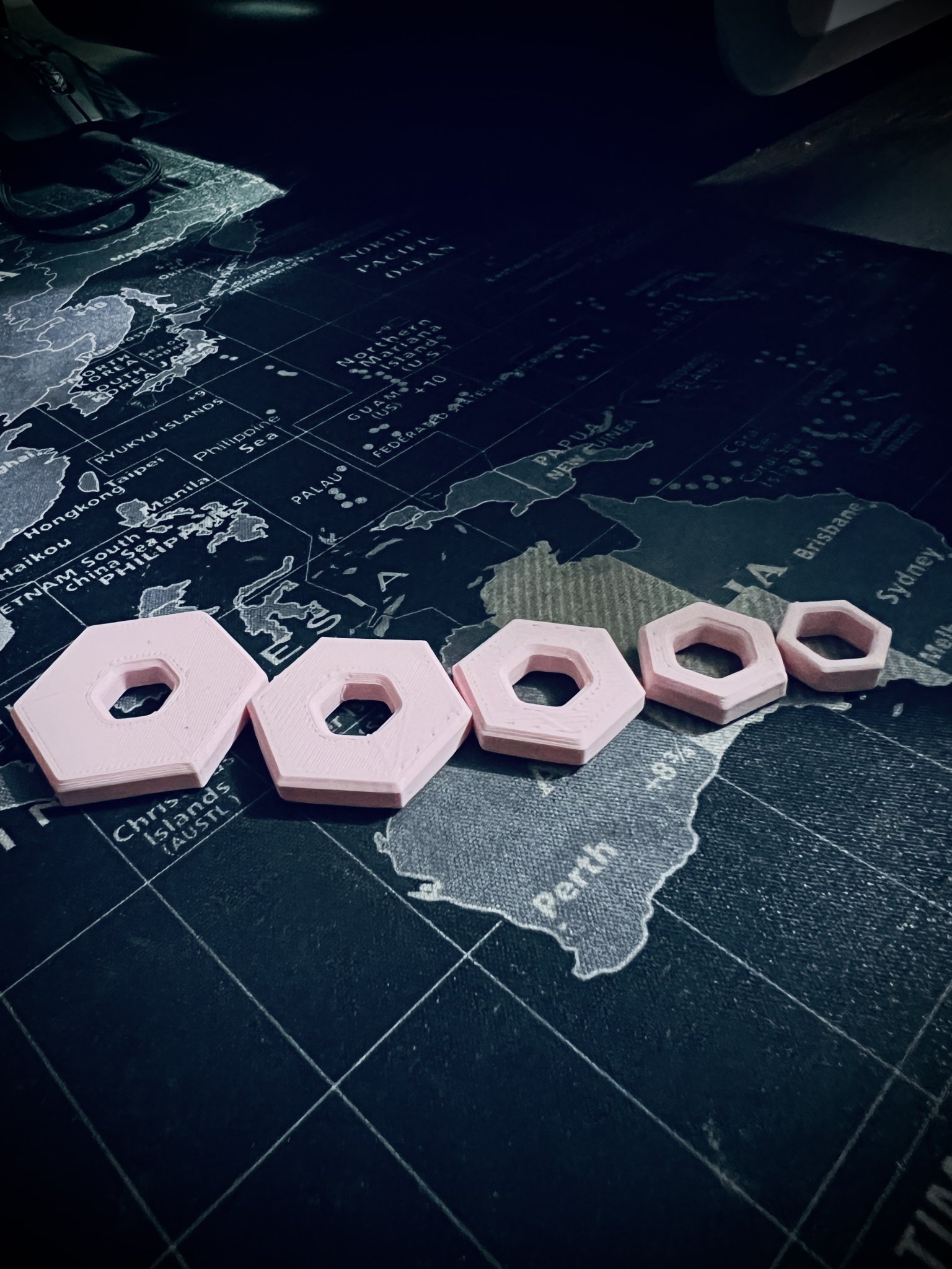 Trò chơi tháp Hà Nội - Đố vui toán học cổ điển