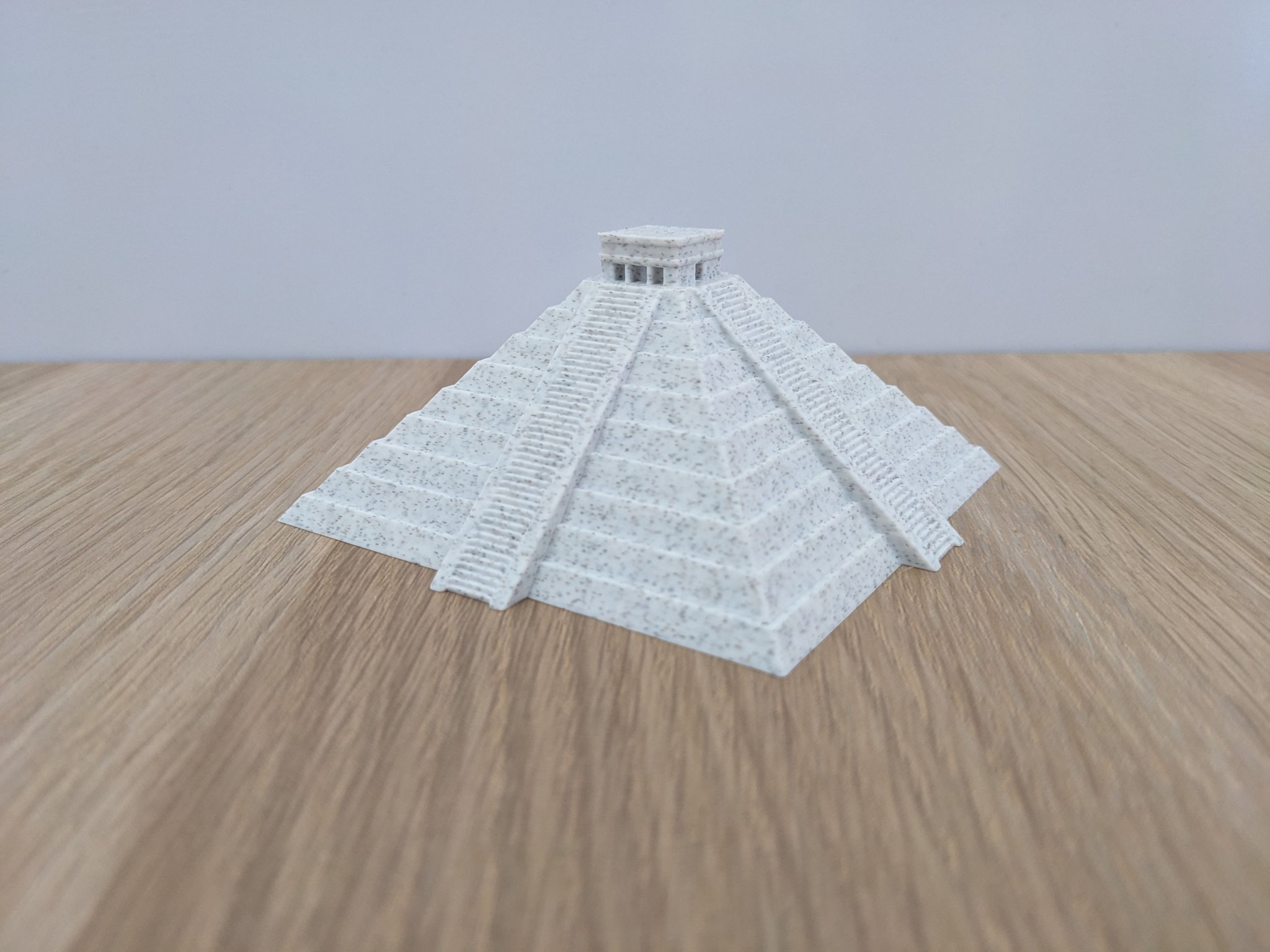 Mô hình thu nhỏ El Castillo, Đền Kukulcan tại Chichen Itza