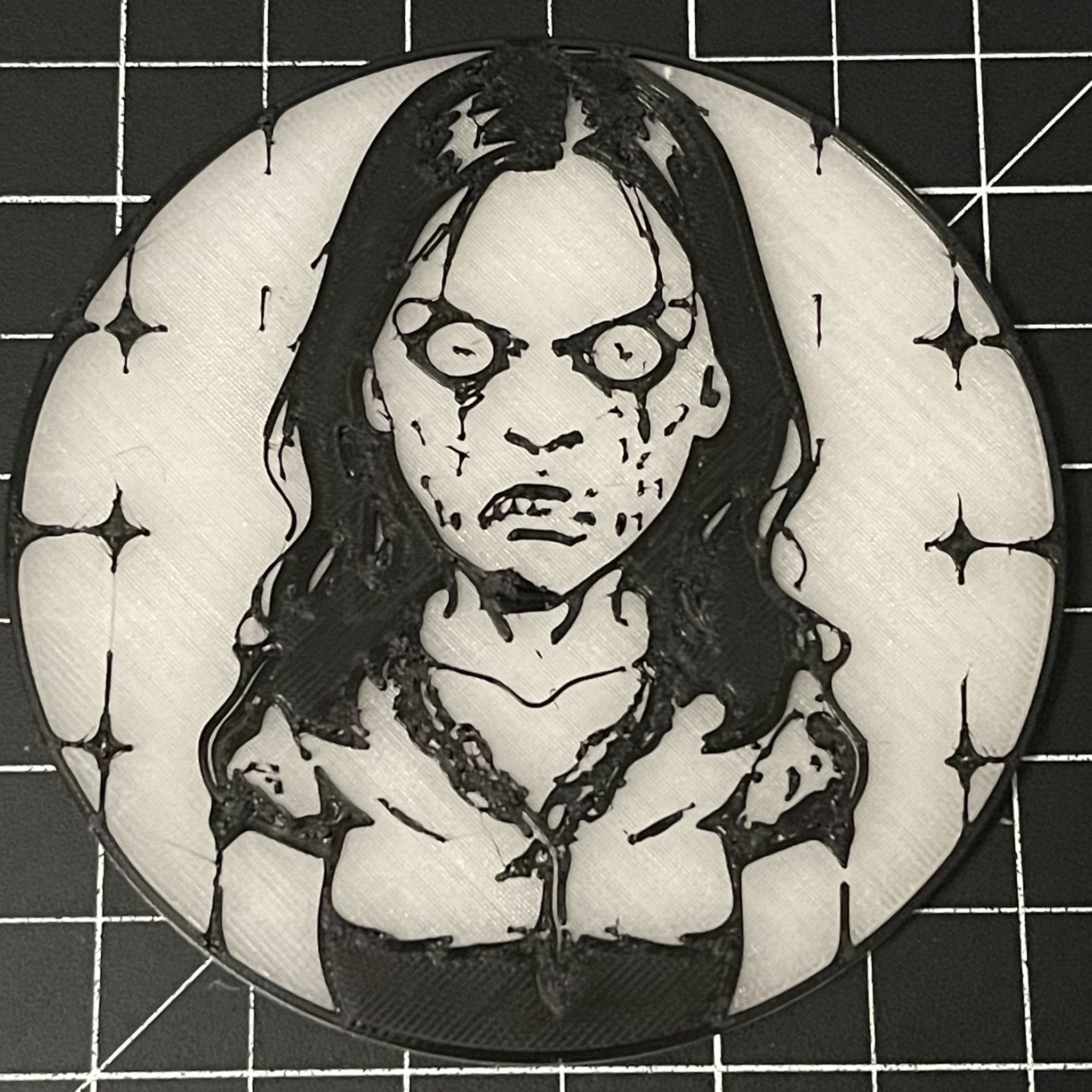 Giá đỡ đồ uống Zombie Girls cho Halloween với lớp dày hơn