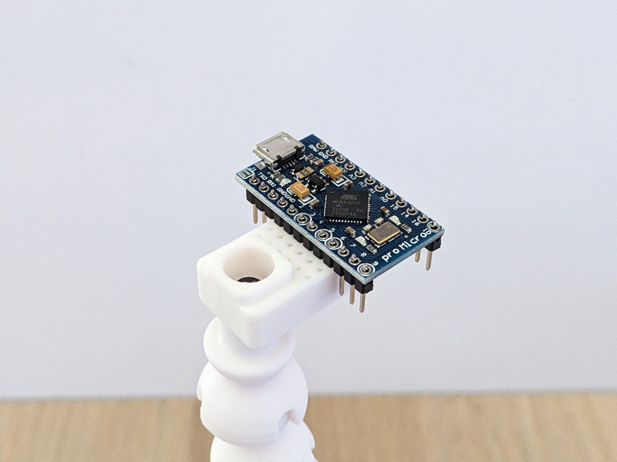 Bảng hàn Prodoehl v2 cho vi điều khiển và bo mạch breakout