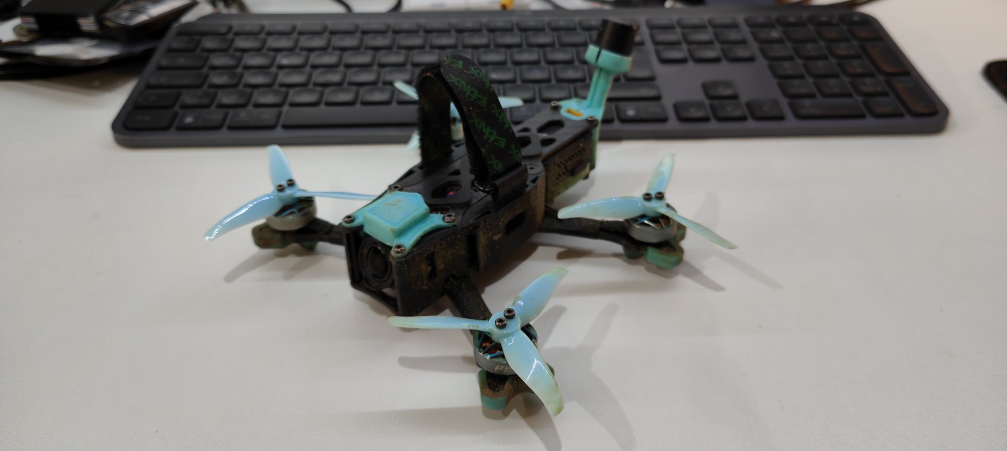 Bánh xe bảo vệ bên cho quadmula siren SF3