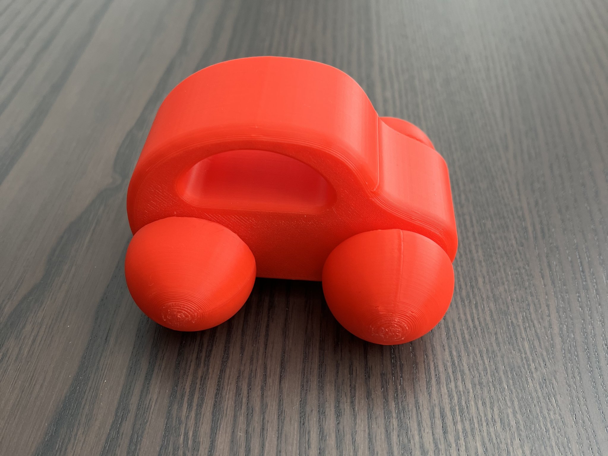 Xe ô tô đồ chơi dễ thương cho trẻ sơ sinh