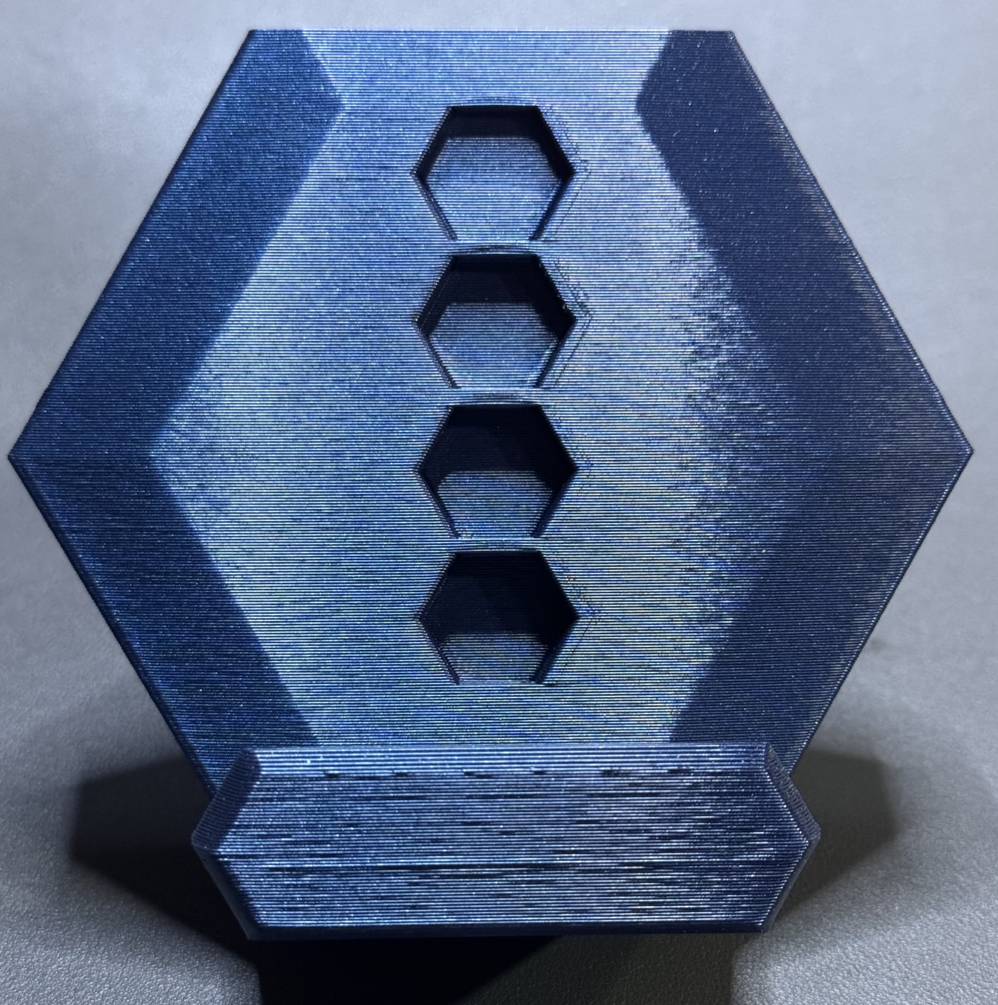 Giá đỡ điện thoại hình lục giác cho Cooler Master QUBE 500