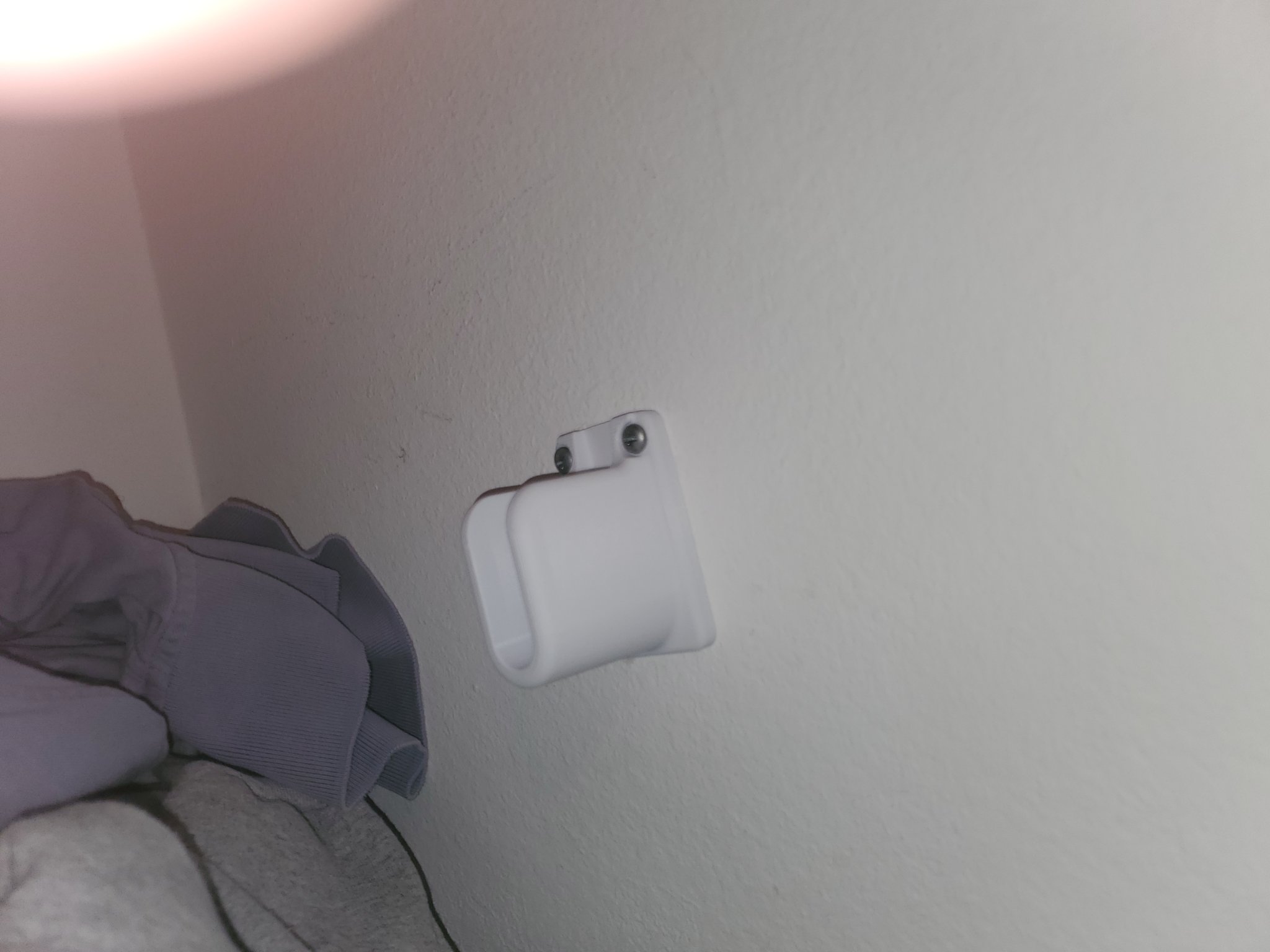 Giá đỡ kệ dây cho kệ treo tường