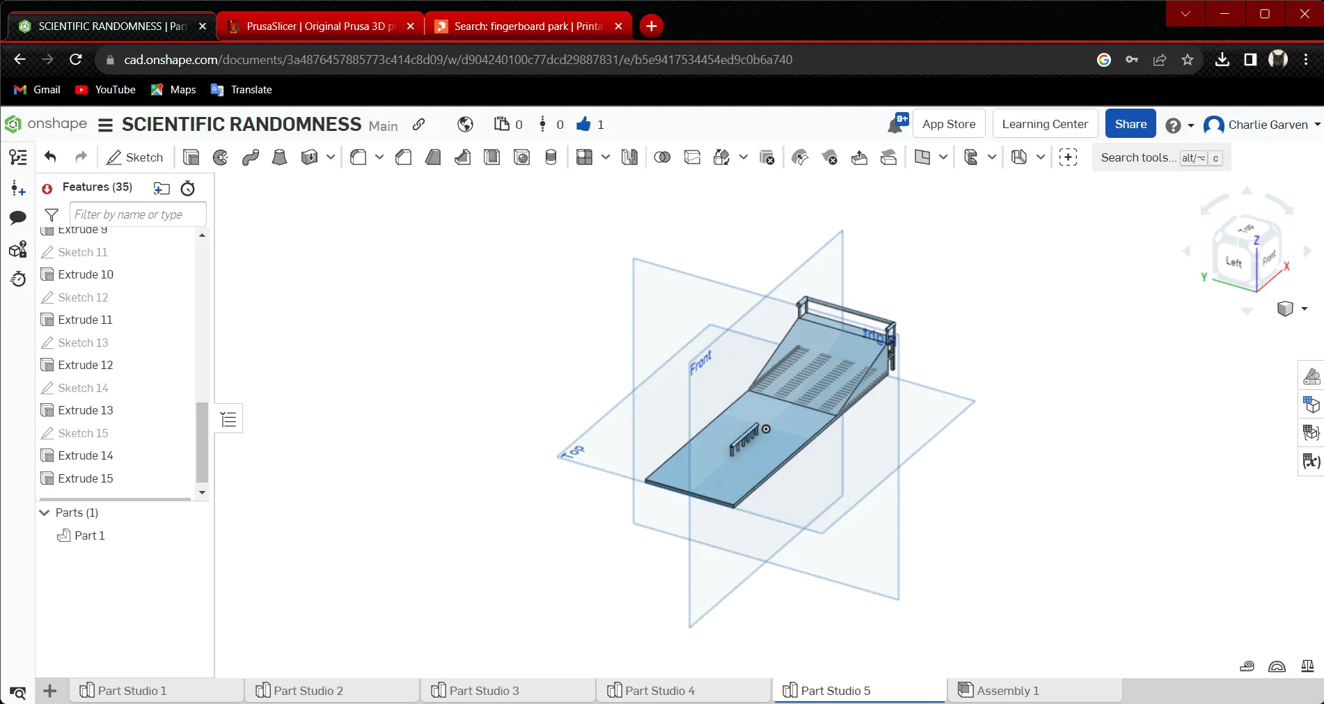 Cầu trượt ngón tay khổng lồ với thanh ray hỗ trợ