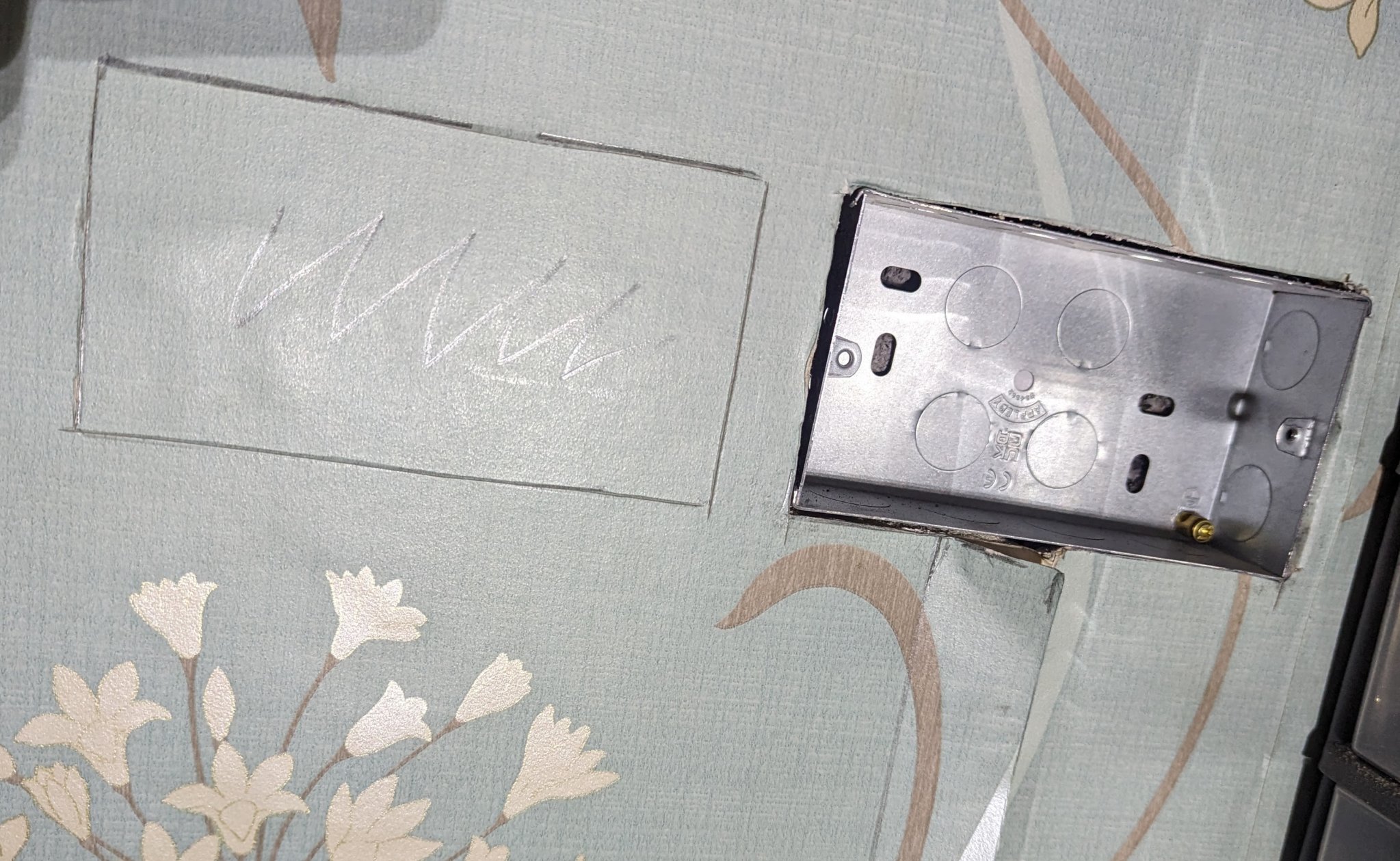 Mẫu công cụ đánh dấu hộp ổ cắm tiêu chuẩn Anh