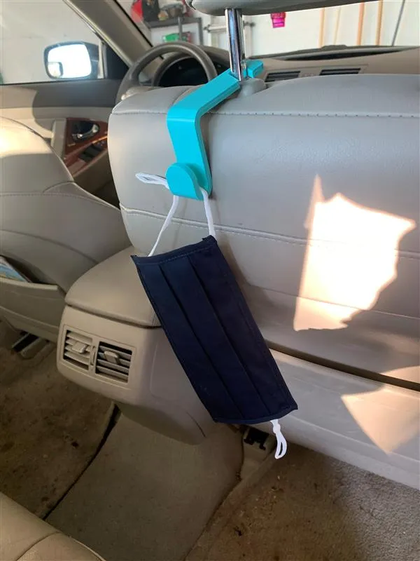 Móc treo đồ dùng đơn giản cho tựa đầu xe hơi