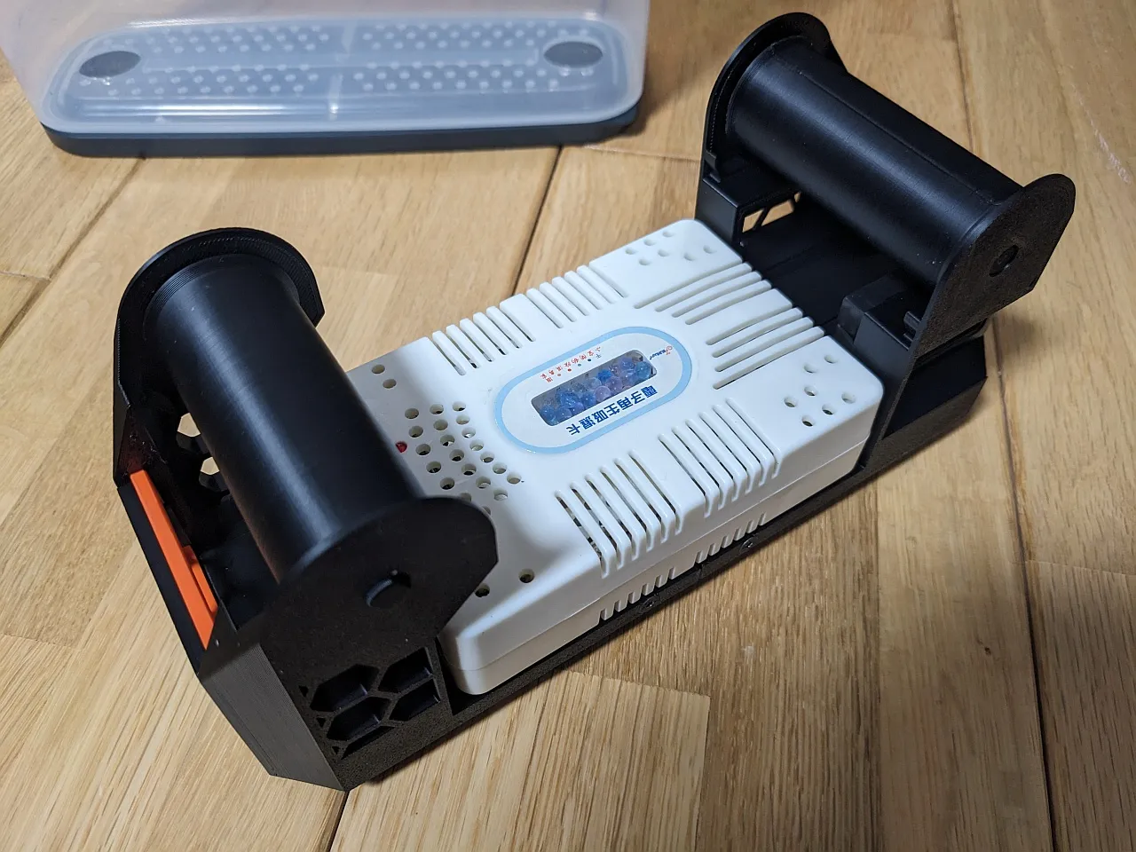 Giá đỡ cuộn filament kết hợp hộp khô Inomata-K