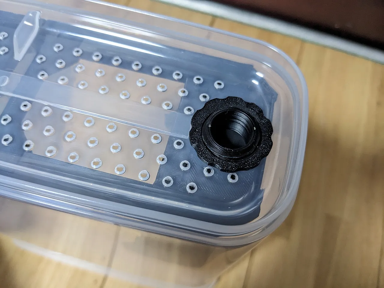 Giá đỡ cuộn filament kết hợp hộp khô Inomata-K