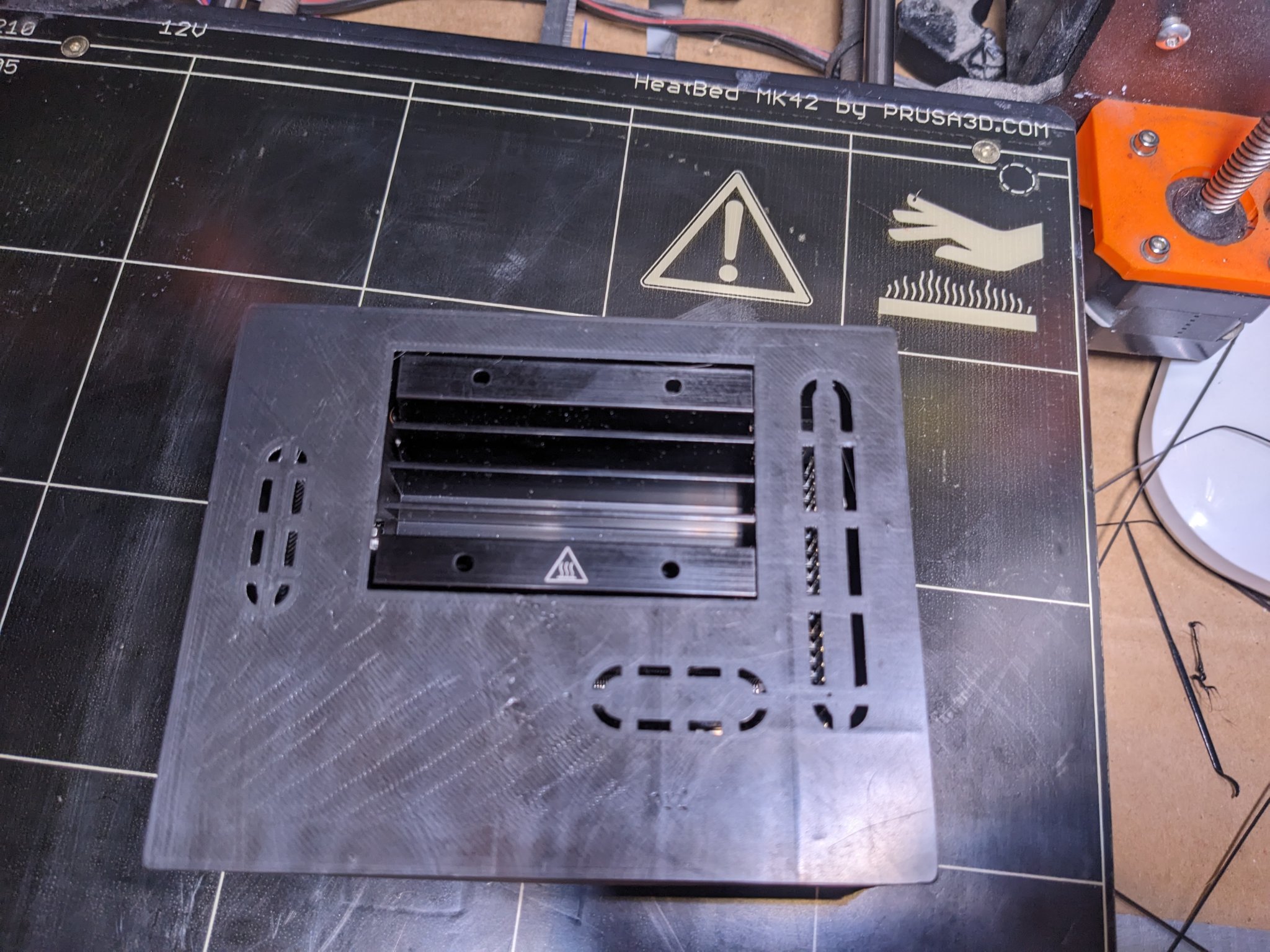 Hộp bảo vệ Jetson Nano gọn nhẹ với điểm kết nối