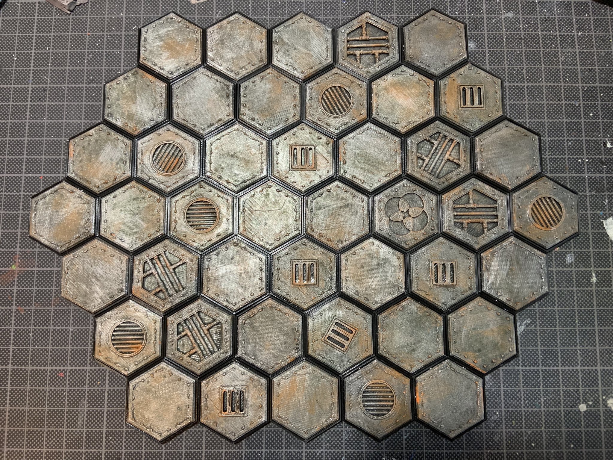 Gạch lát sàn kim loại cho hệ thống MagHex