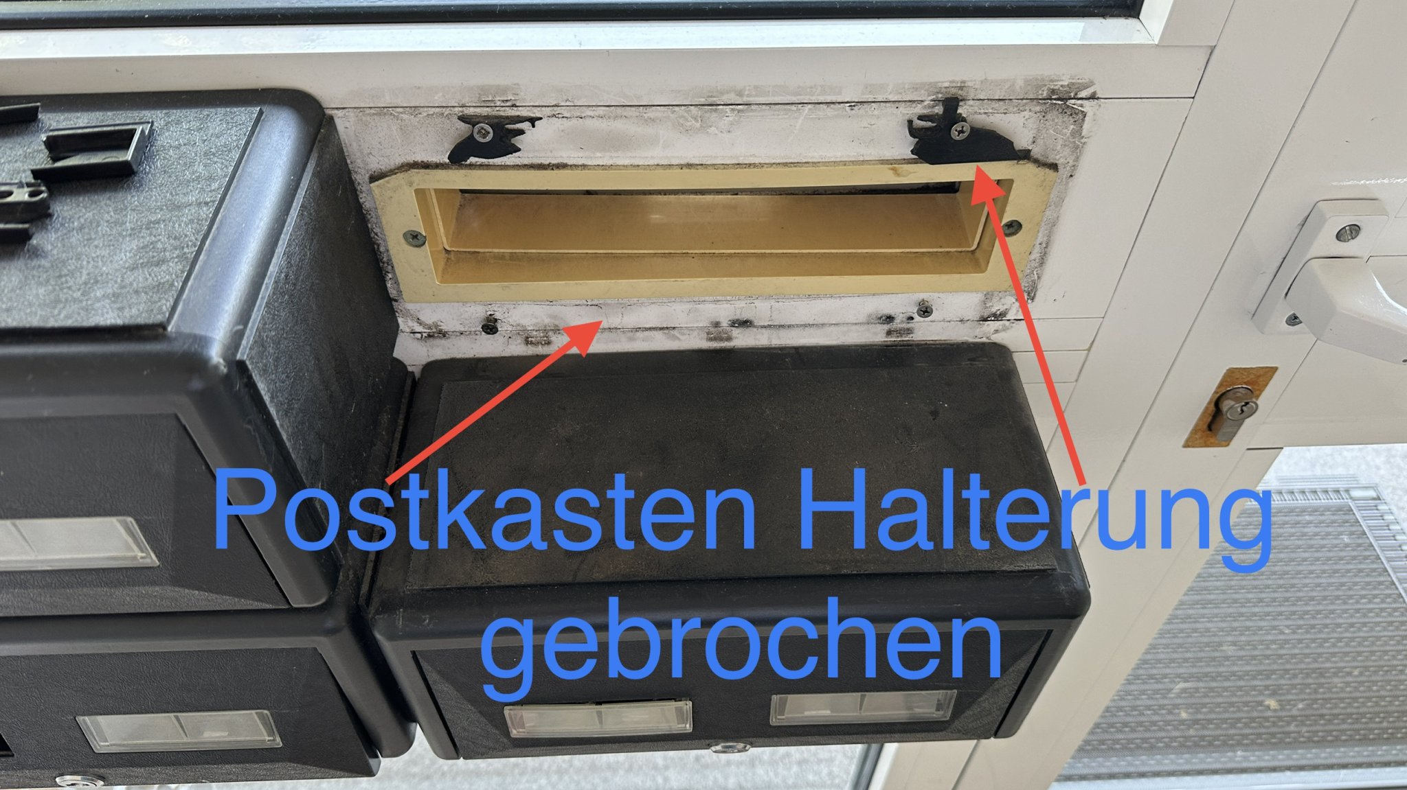 Giá đỡ hộp thư bưu điện với thiết kế tùy chỉnh