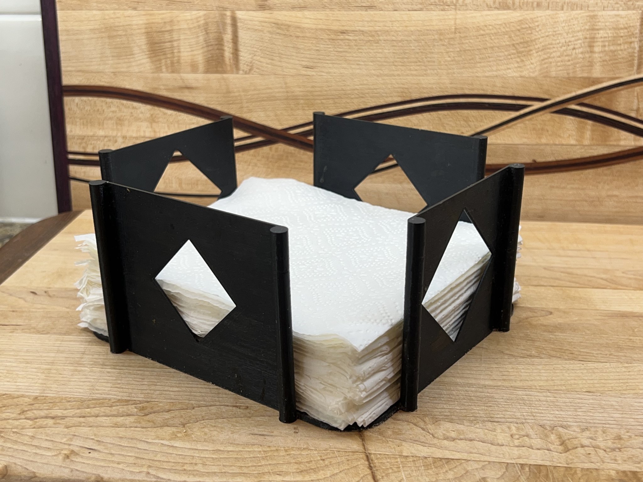 Giá đỡ khăn ăn cho khăn Kirkland của Costco