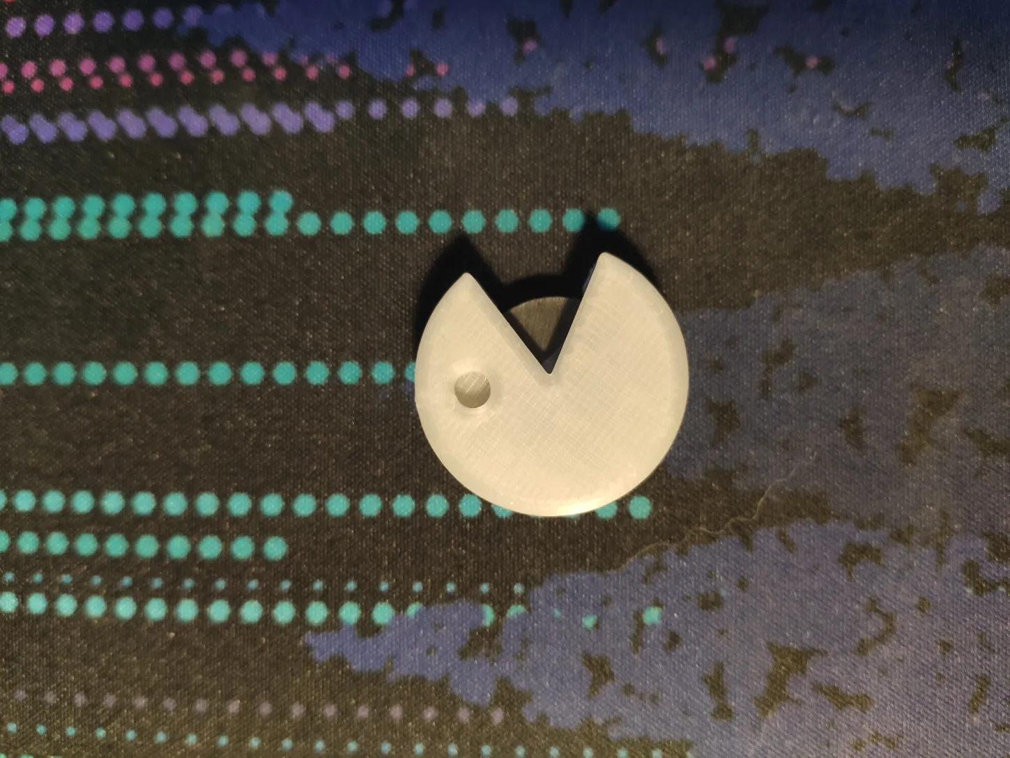 Mô hình Pacman với nam châm 10mm cho tủ lạnh