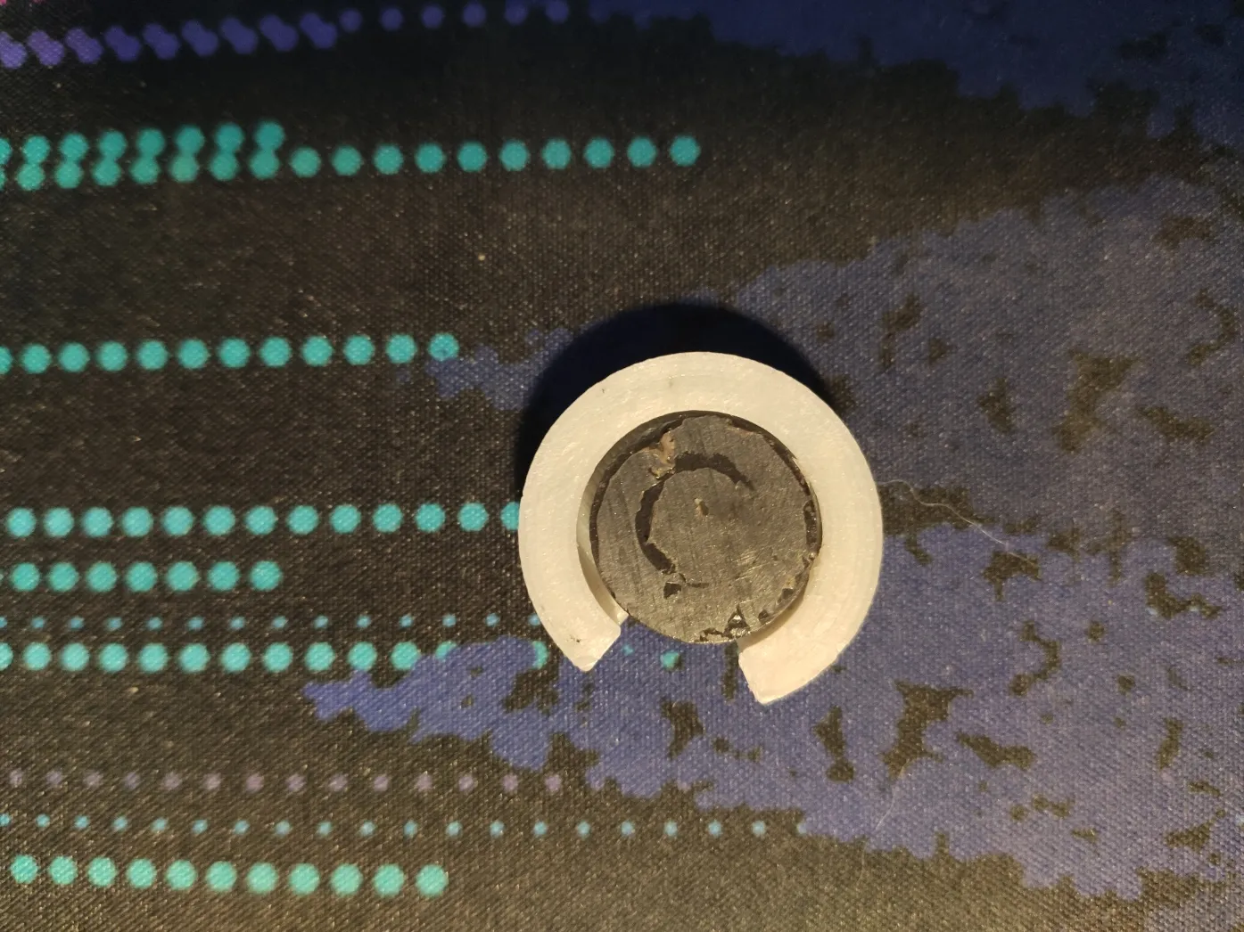 Mô hình Pacman với nam châm 10mm cho tủ lạnh