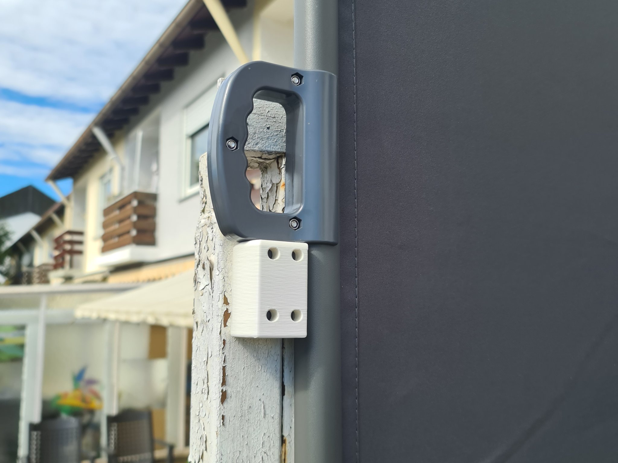 Giá đỡ bạt bên thay thế cho xe ô tô (Increkid và hơn thế nữa)