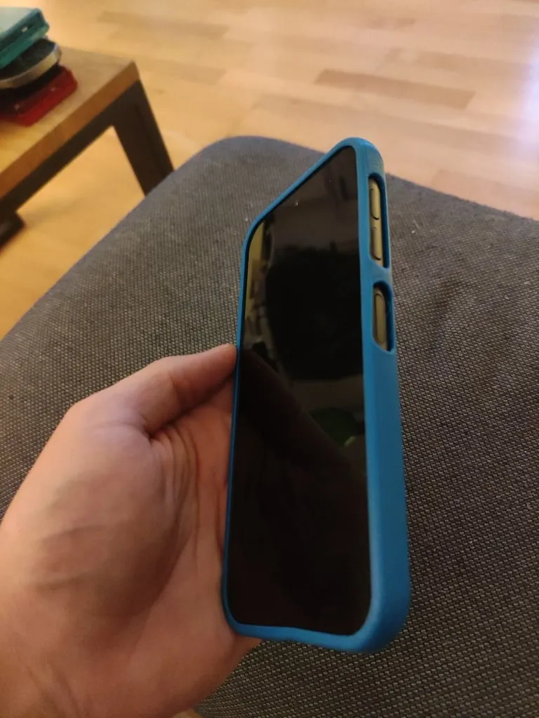 Vỏ tùy chỉnh cho Fairphone 5 với OpenScad