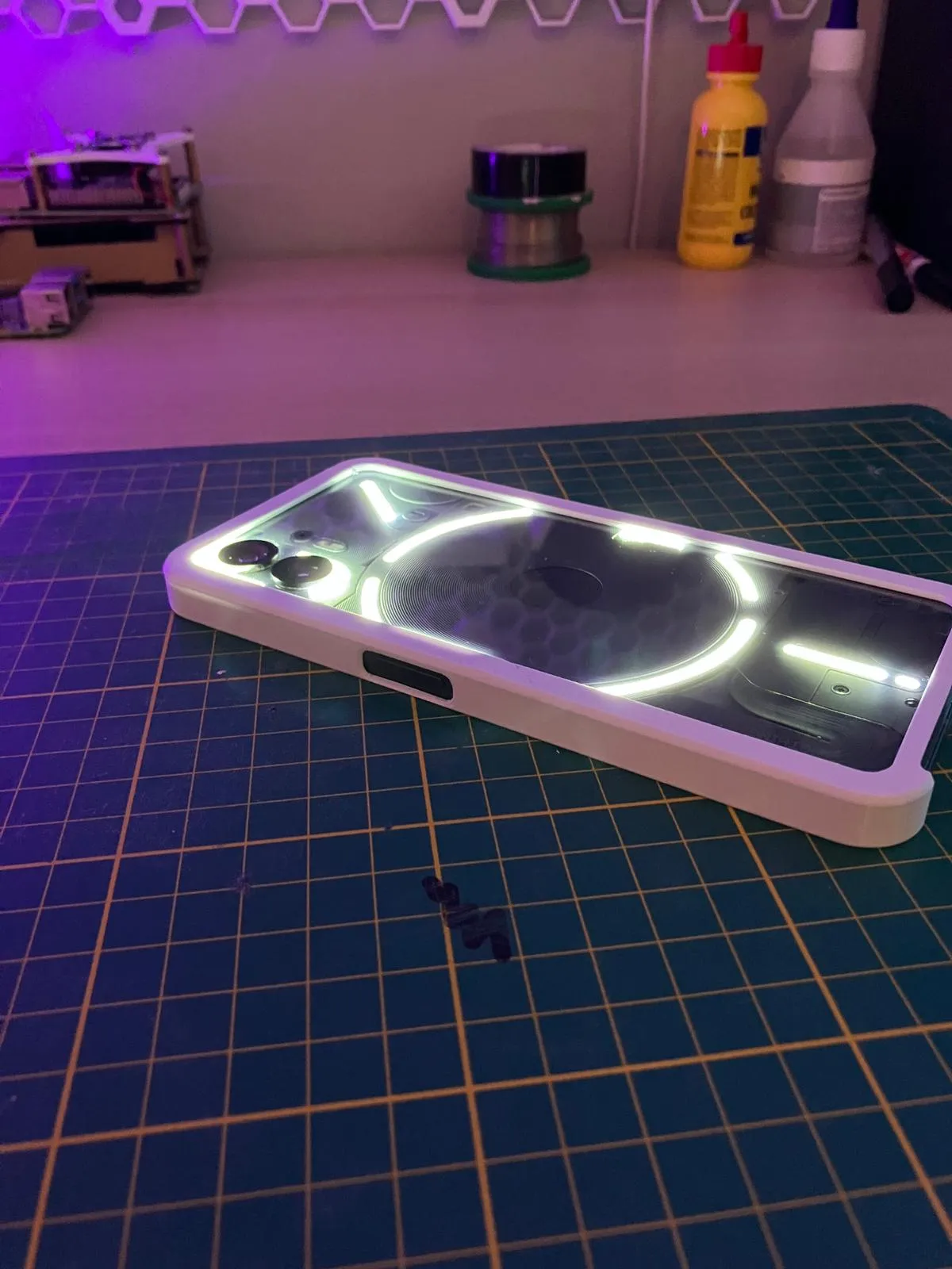 Ốp lưng cho điện thoại Nothing Phone 2 tiện lợi và nhanh chóng