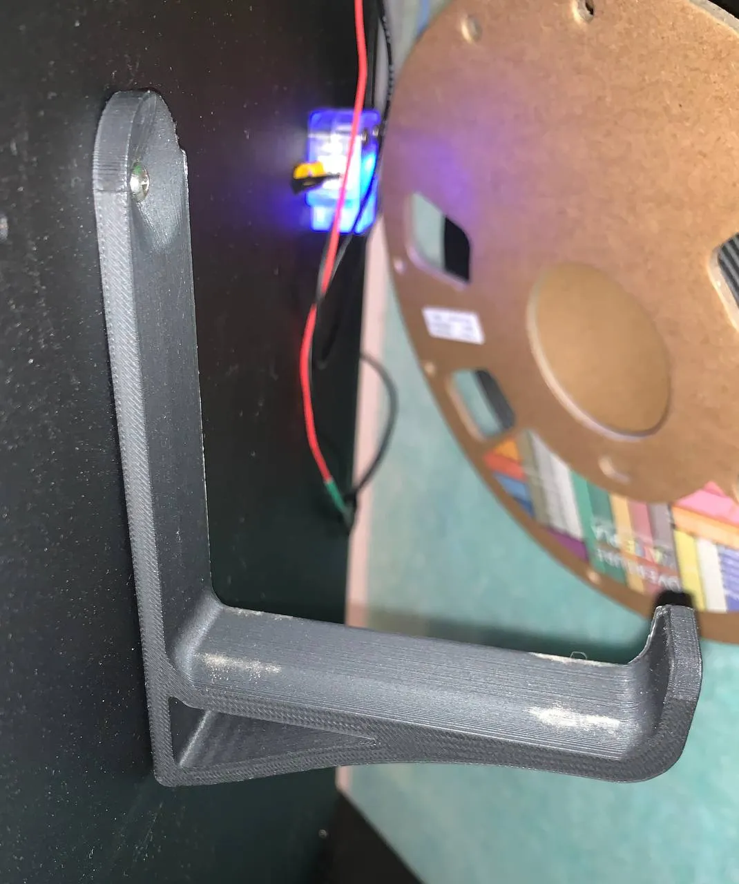 Giá đỡ cuộn filament cải tiến cho Kingroon KLP1