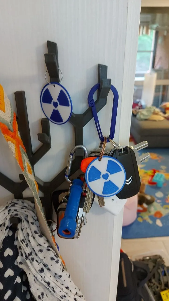 Móc khóa "Luật sư của Nguyên tử" độc đáo