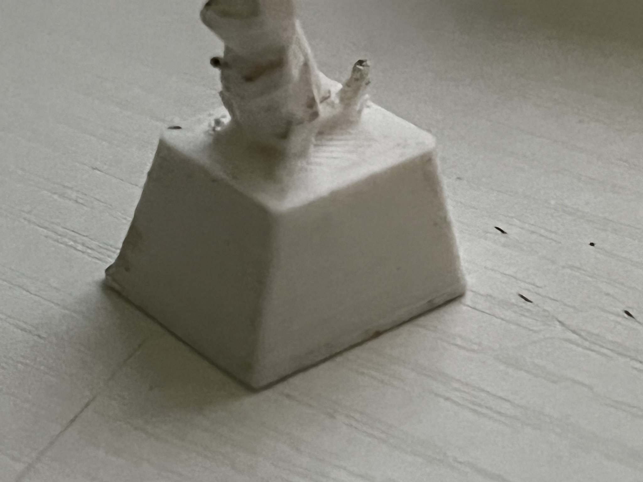 Móc khóa keycap Charmander phong cách low poly