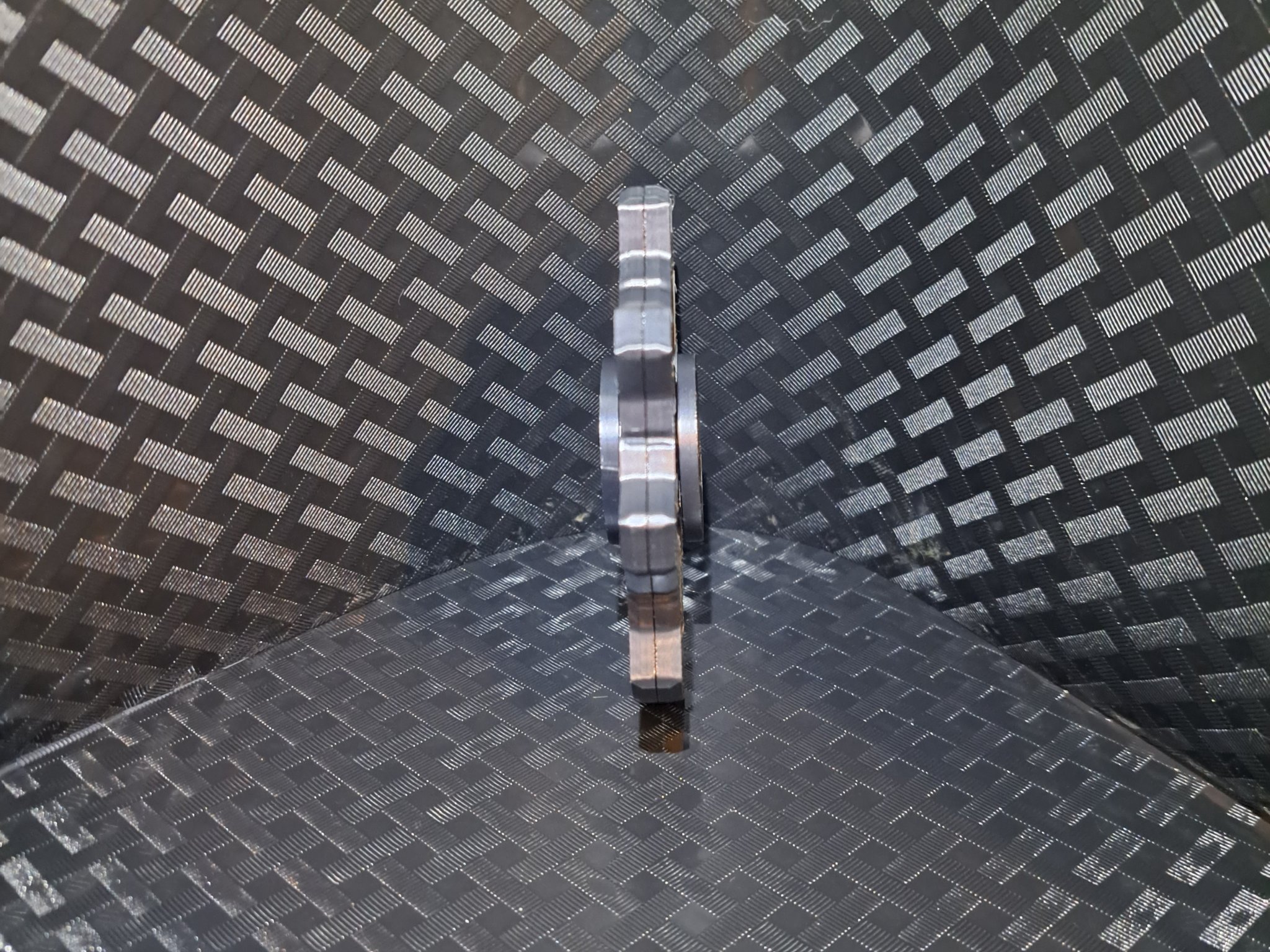 Cánh cửa Vault 111 xoay hai mặt cho vòng bi 608