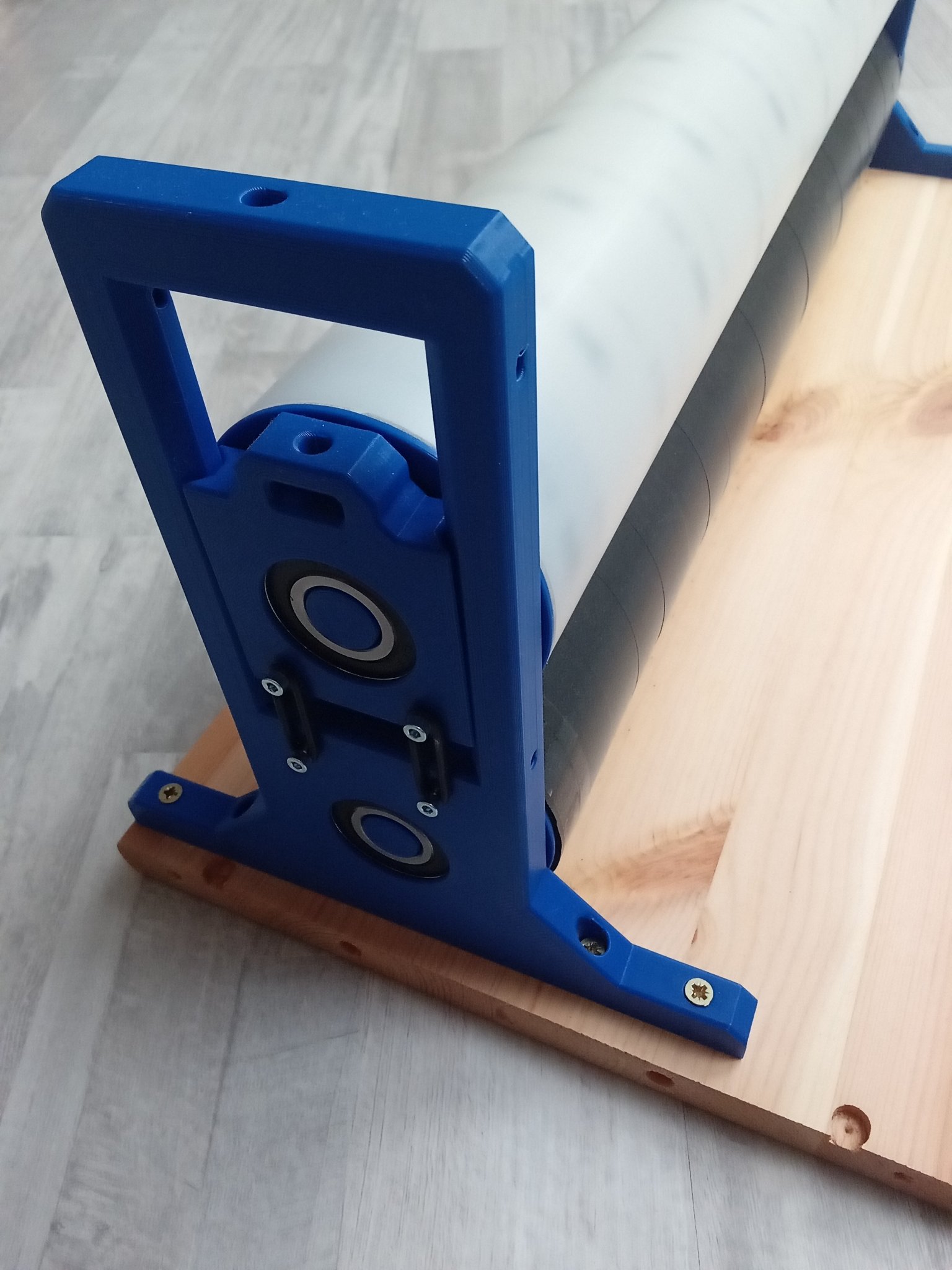 Máy cán nhựa tự chế dựa trên mô hình Makers Mashup