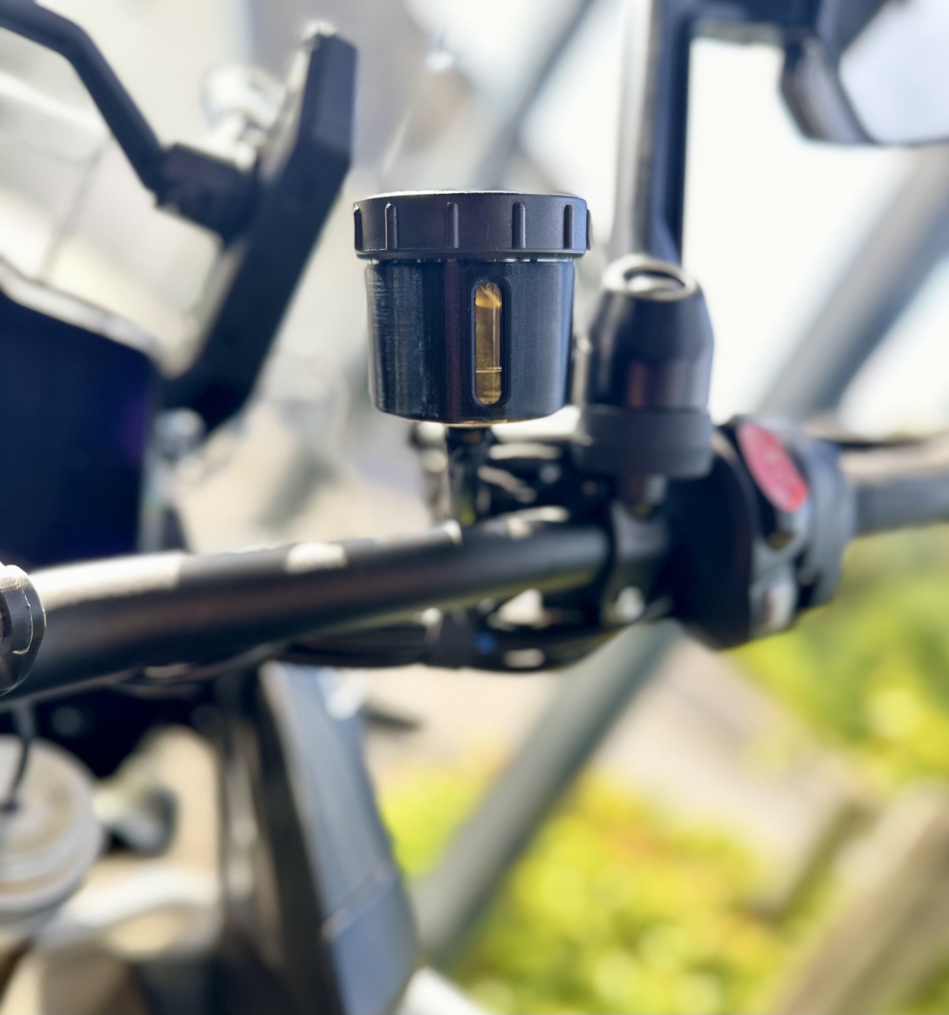 Nắp bình chứa dầu phanh và ly hợp cho xe máy