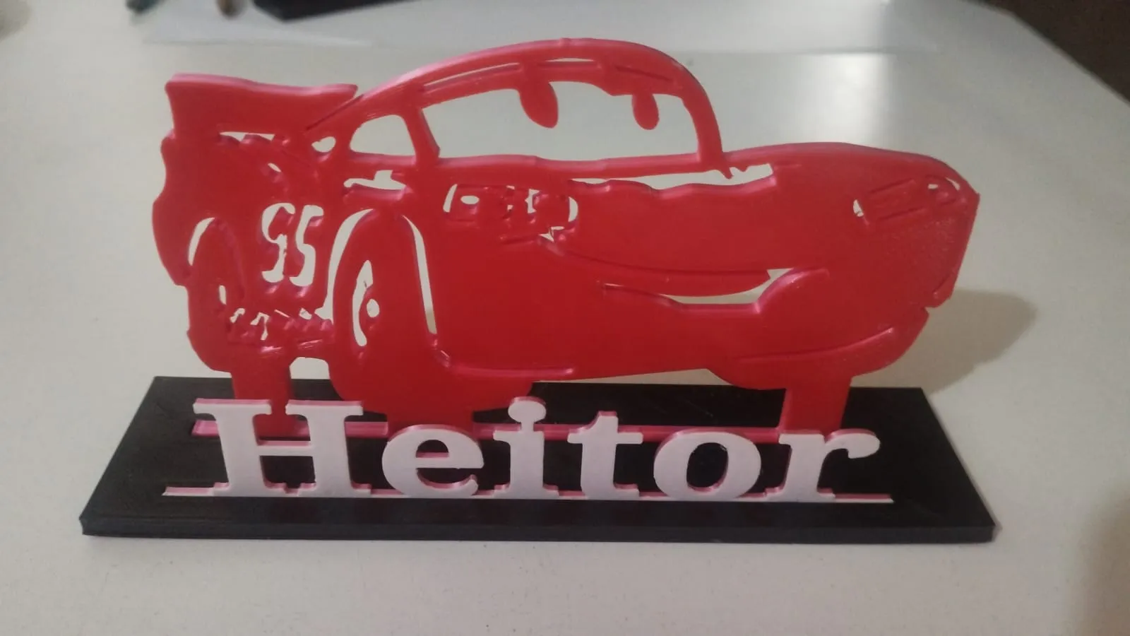 Mô hình trung tâm bàn tiệc ô tô Relampago McQueen