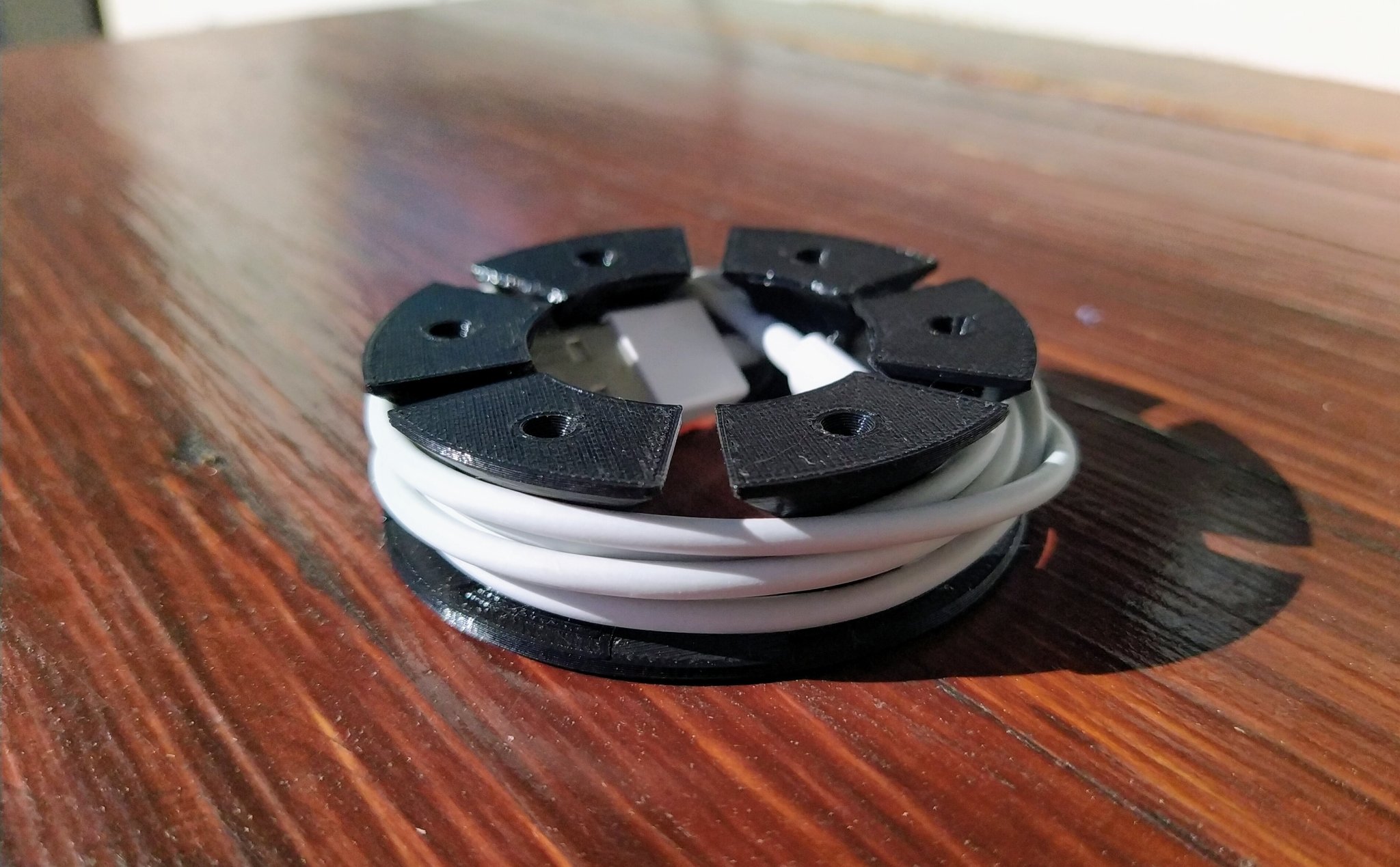 Bộ tổ chức cáp hình tròn V60