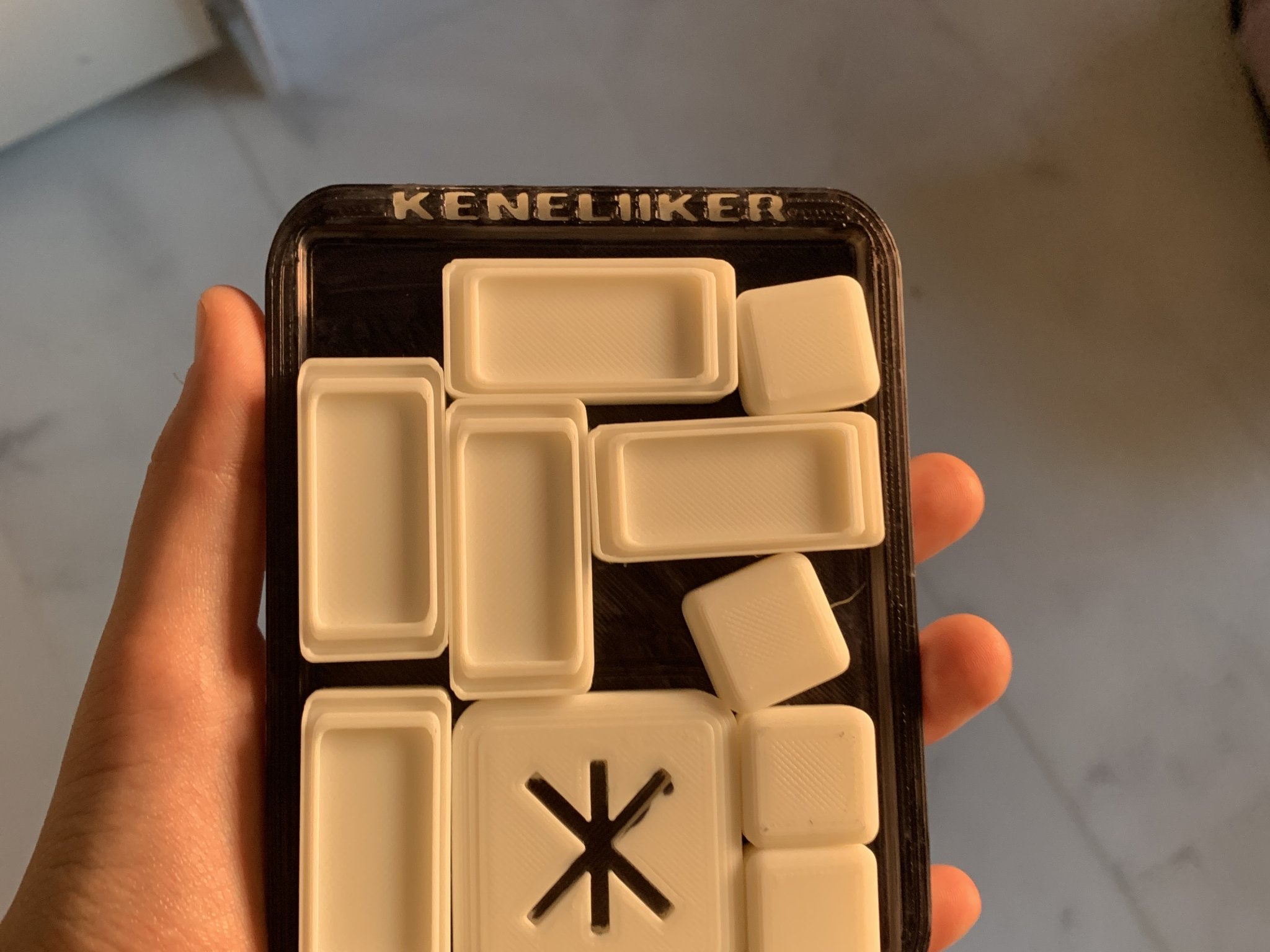 Giiker siêu trượt in 3D độc đáo do tôi tạo ra